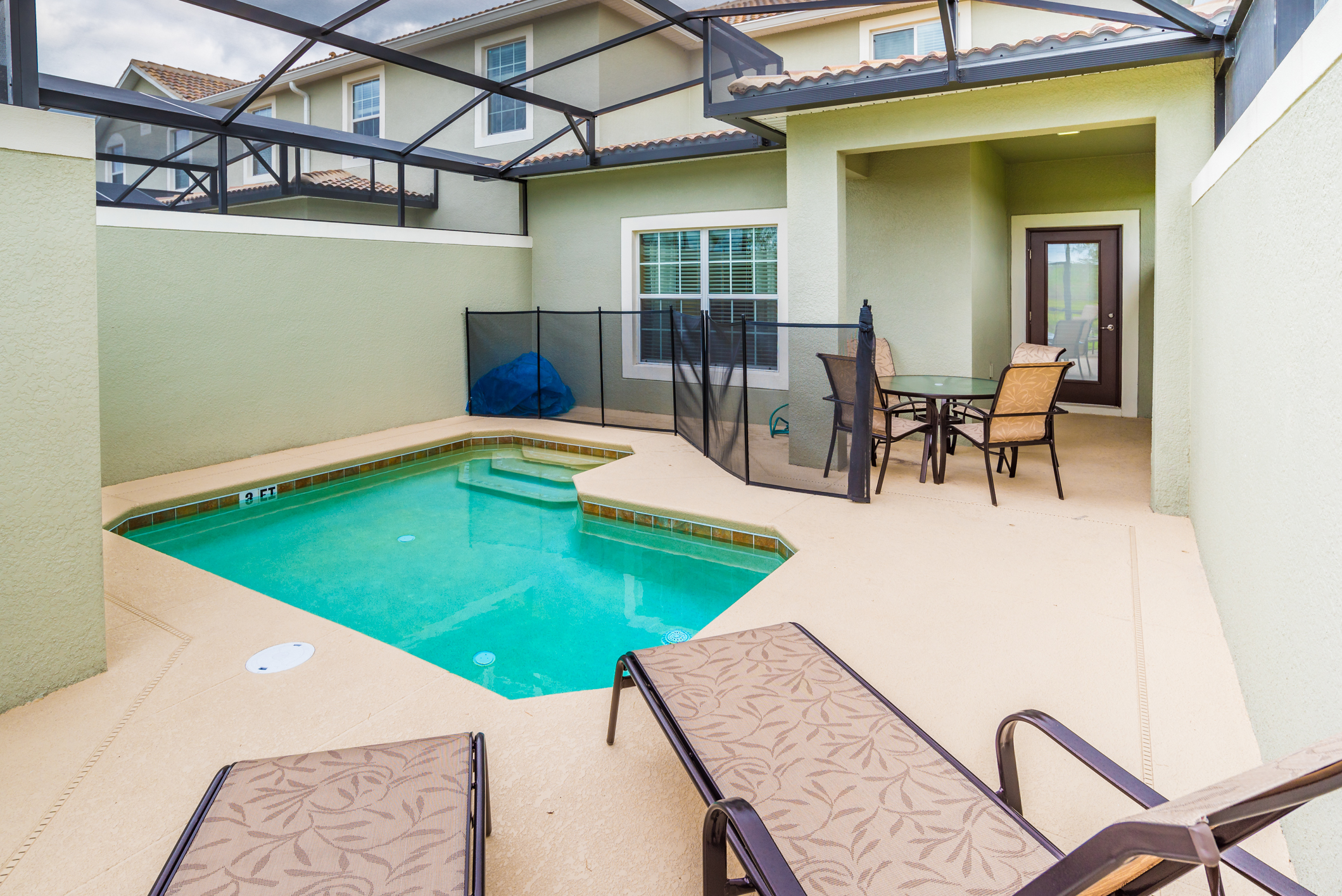 Townhome Five Bedrooms