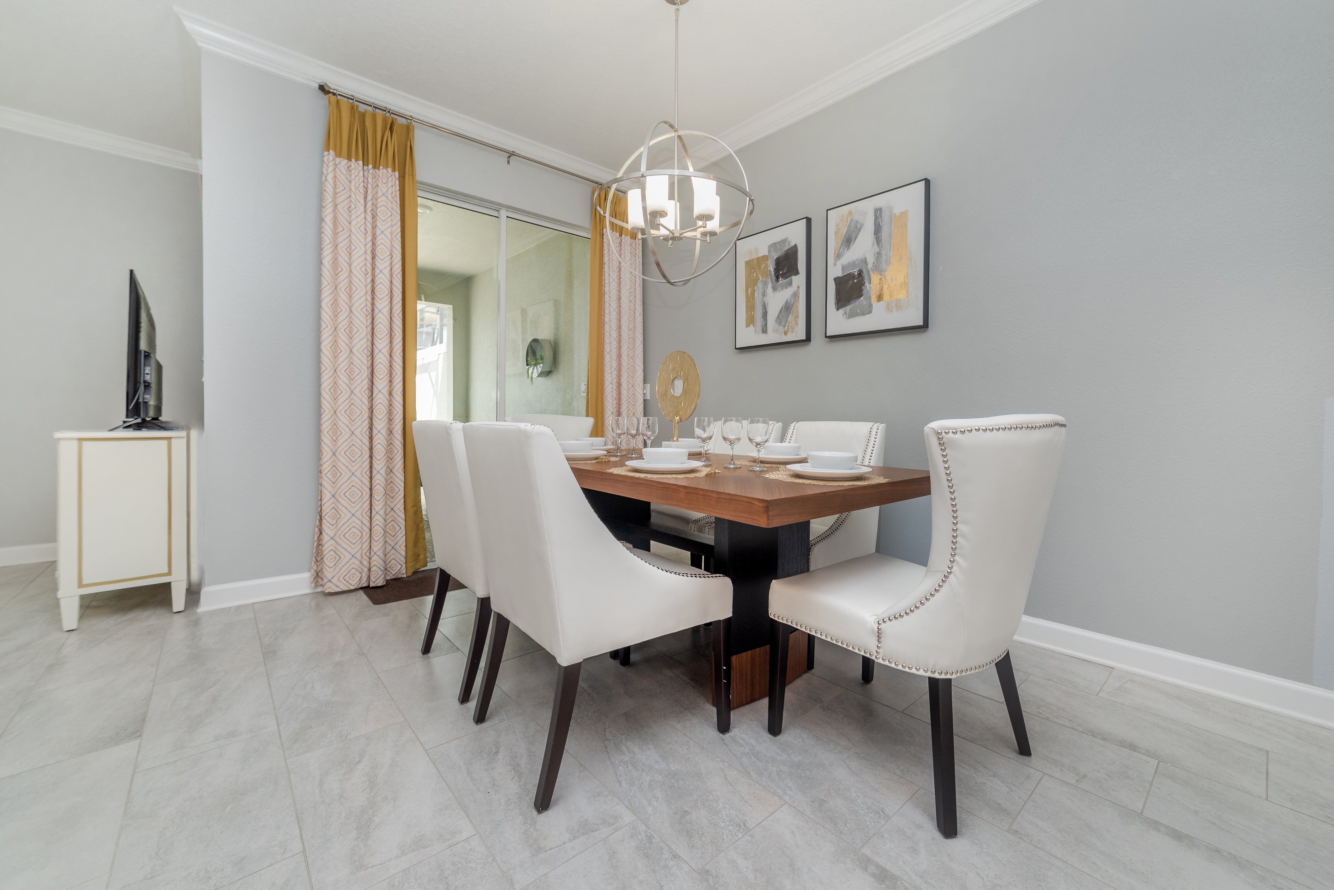 Townhome Four Bedrooms