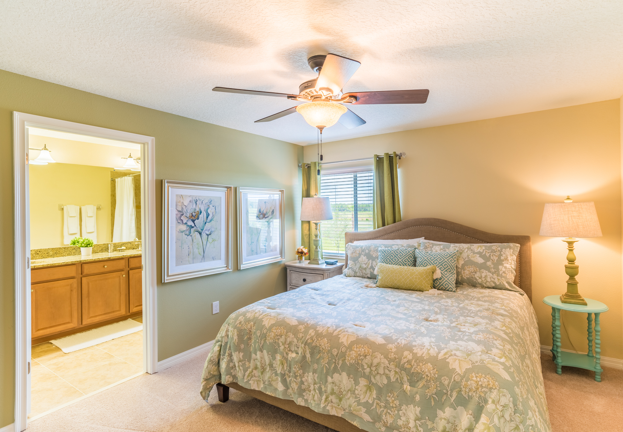 Townhome Five Bedrooms