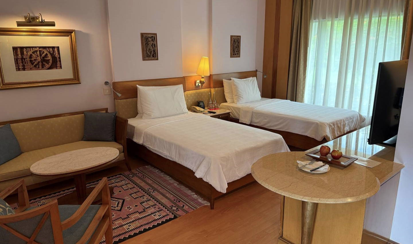 Twin Deluxe Garden View