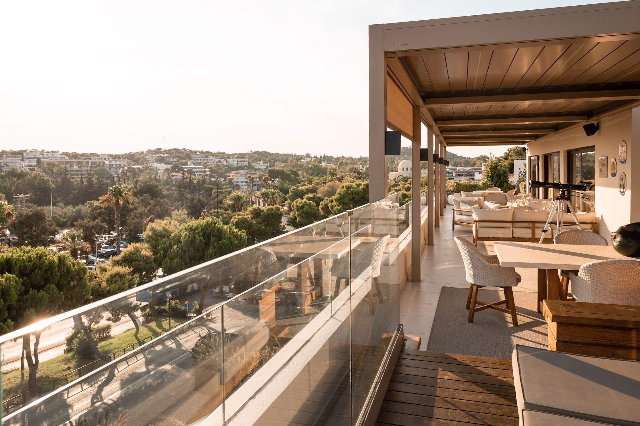 Double Sea View King Bed