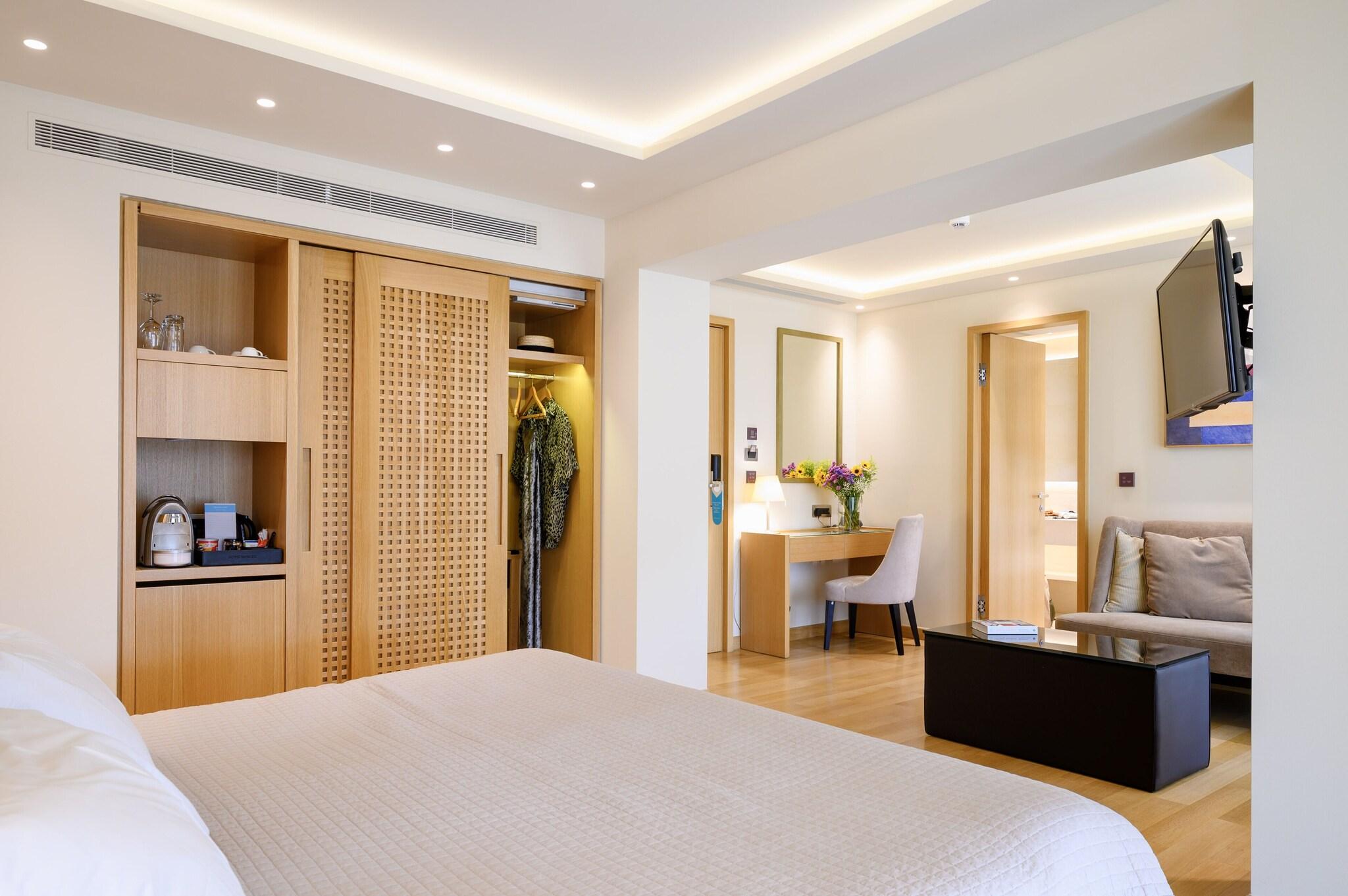 Double Deluxe with Views