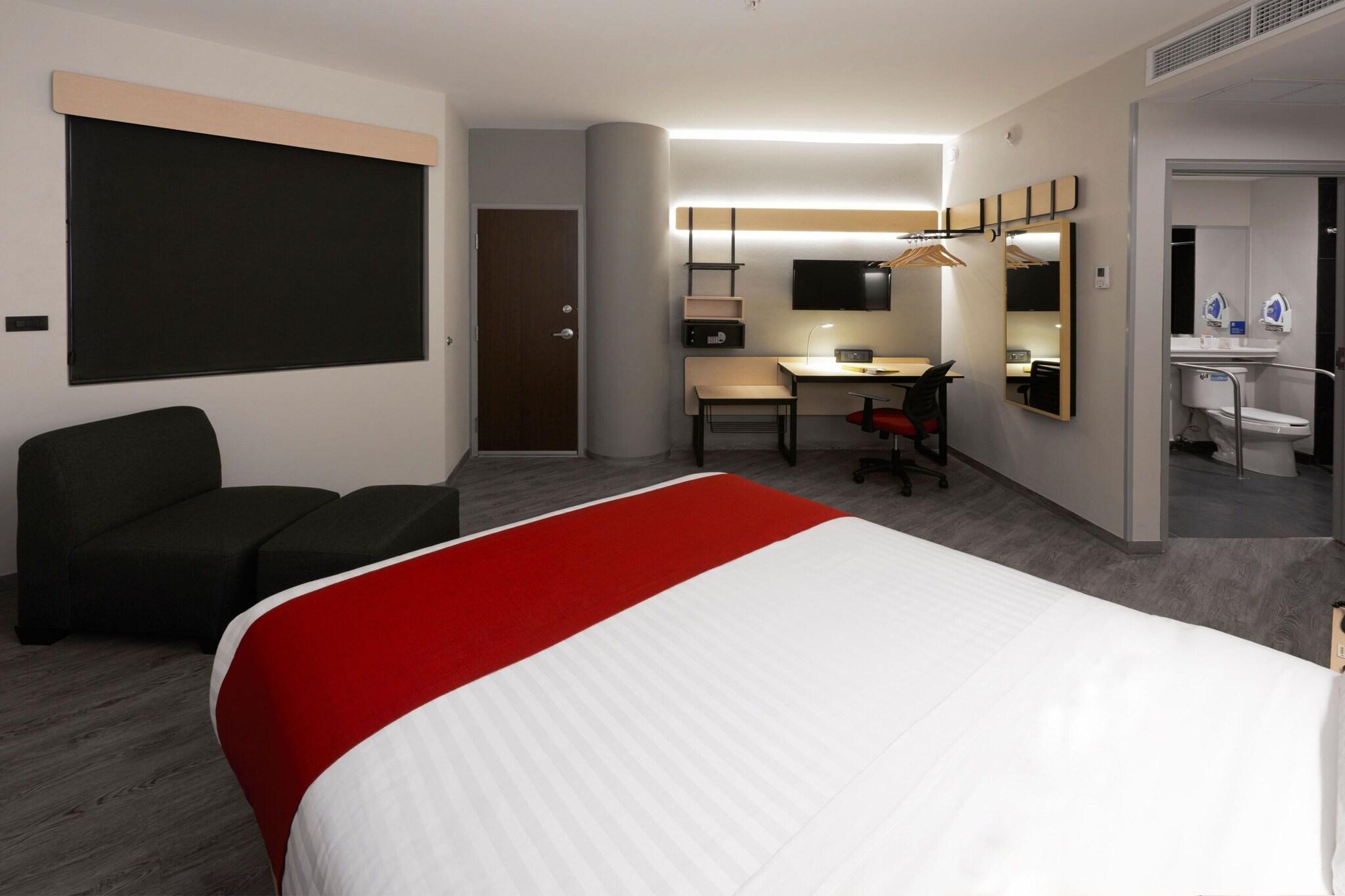 Double Queen Size Bed