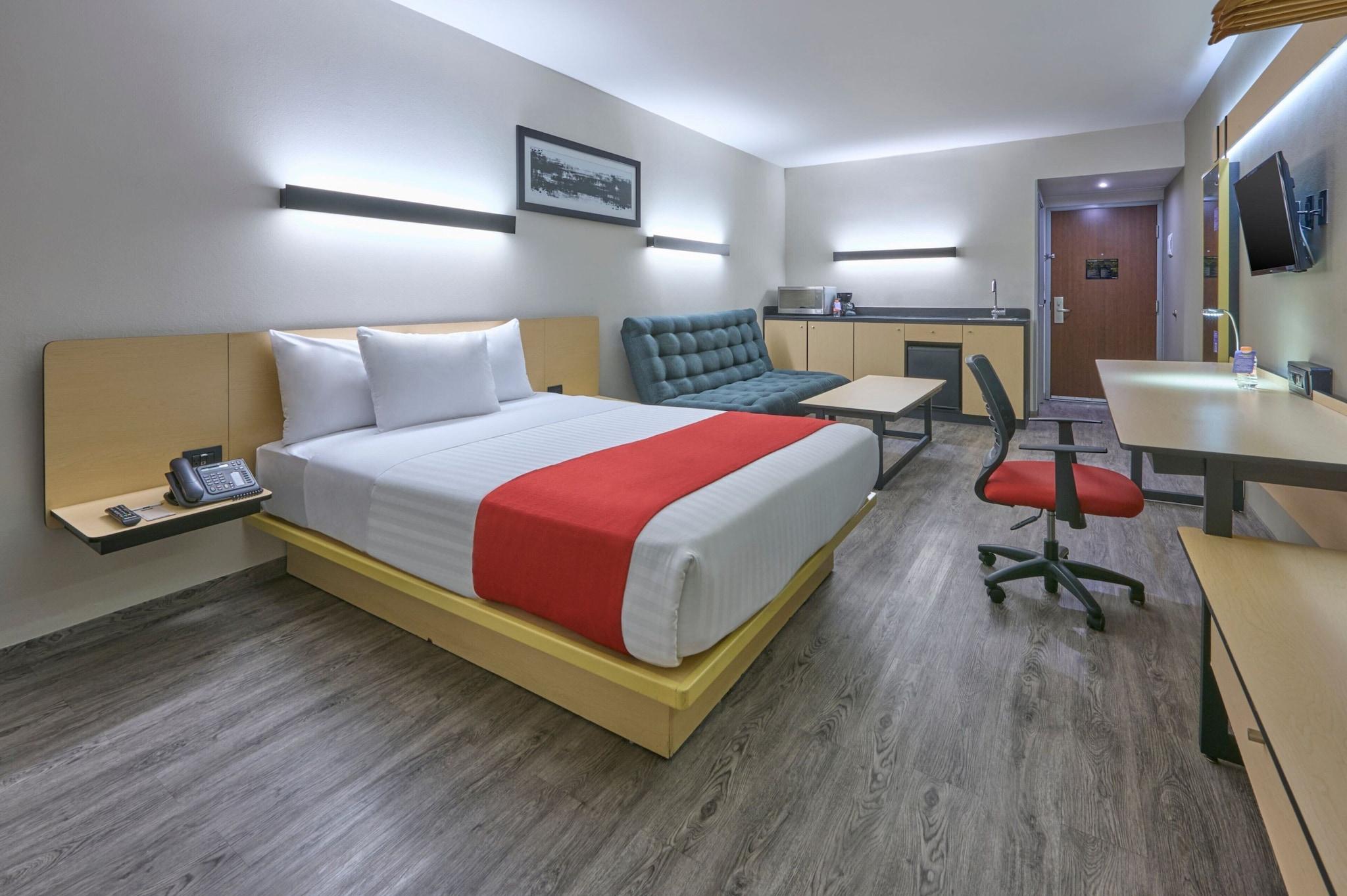 Double Superior Queen Bed