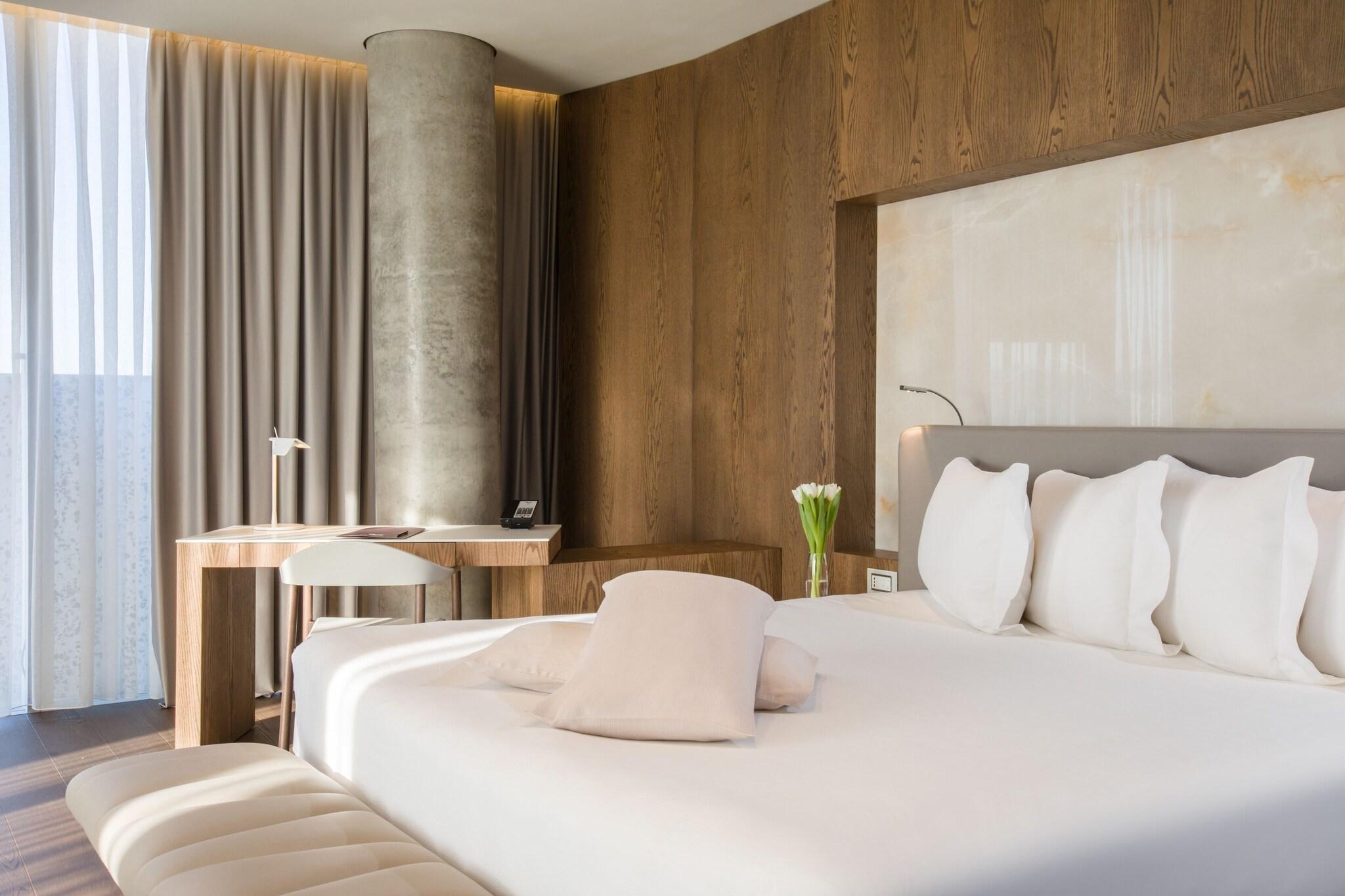 Double Single Deluxe City View