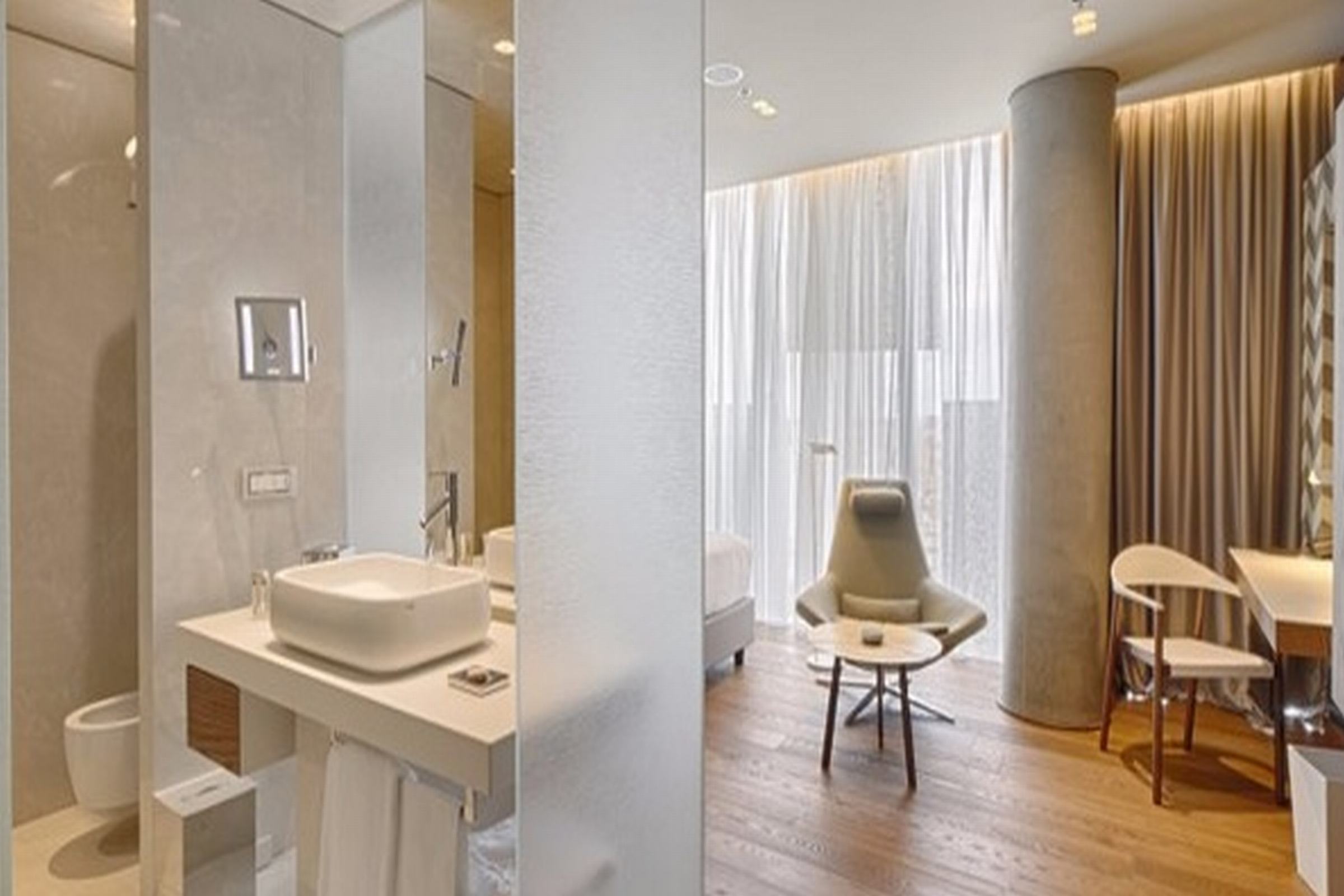 Double Single Business