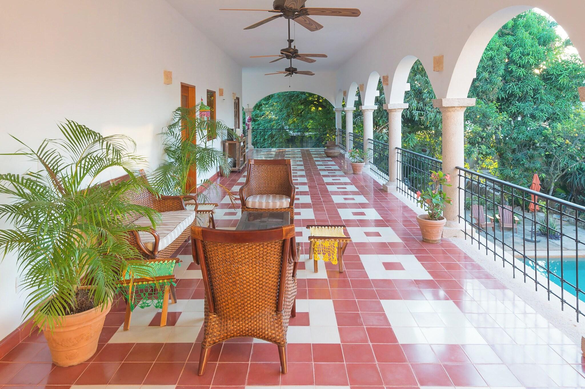 Double Classic King Bed