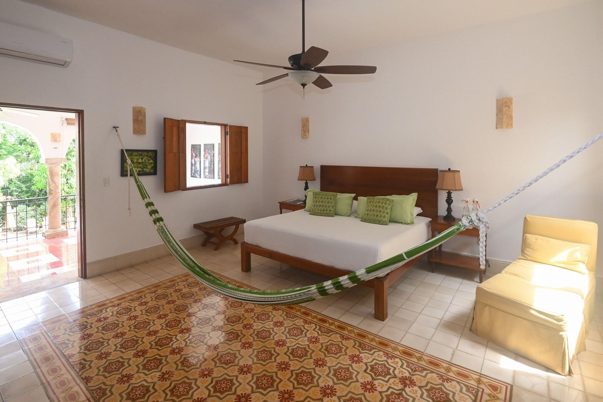 Double Classic King Bed