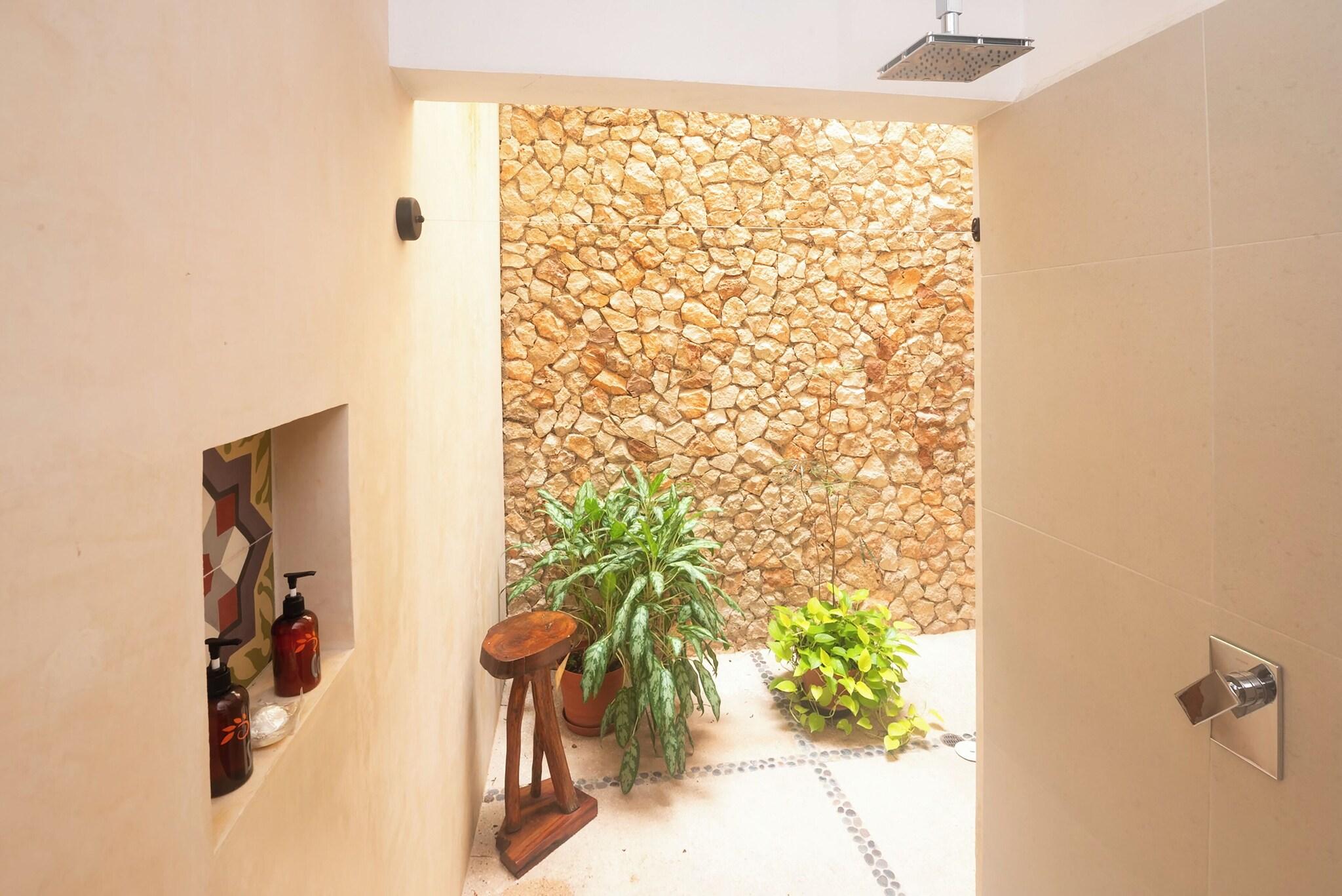 Double Superior King Bed