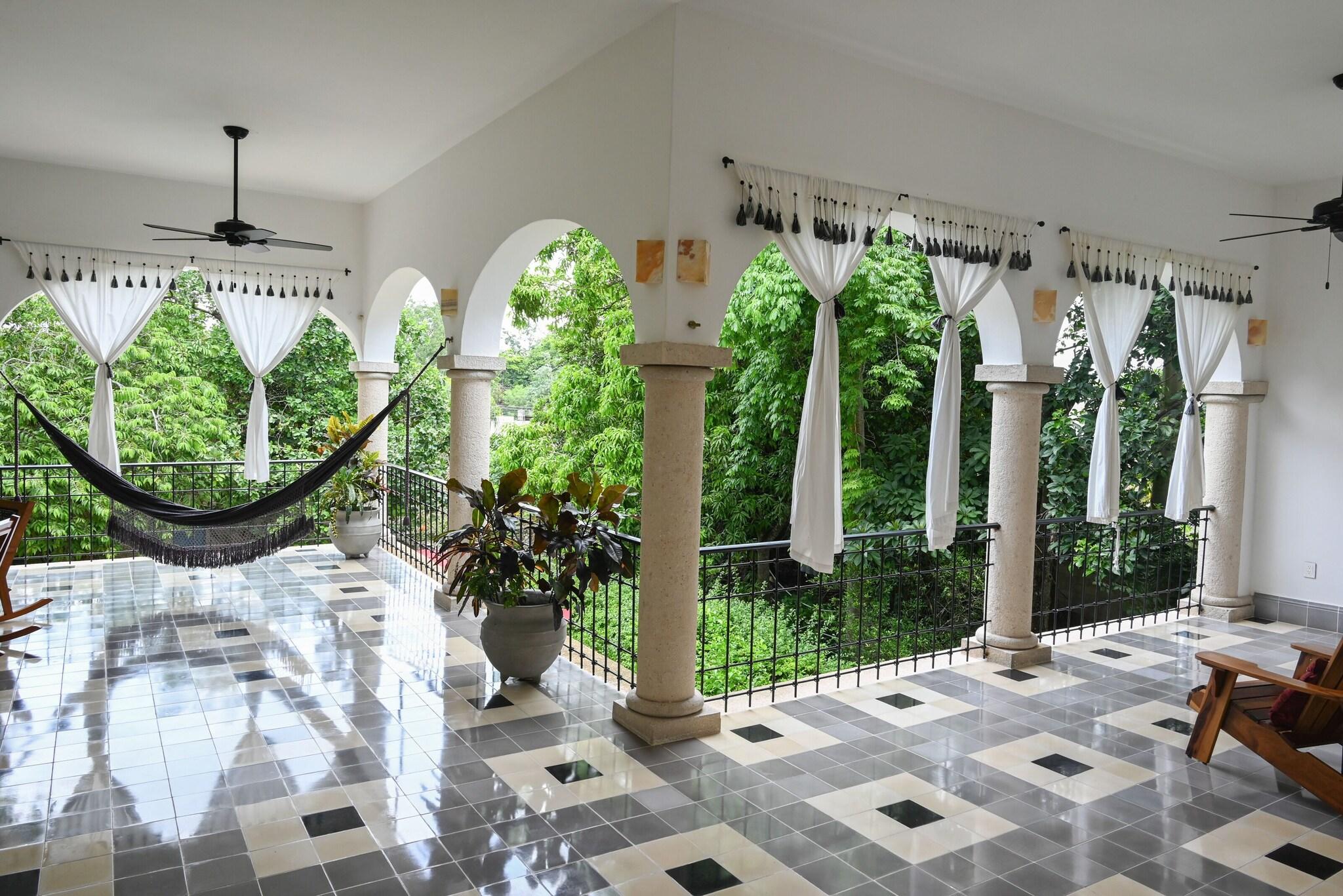 Double Superior King Bed