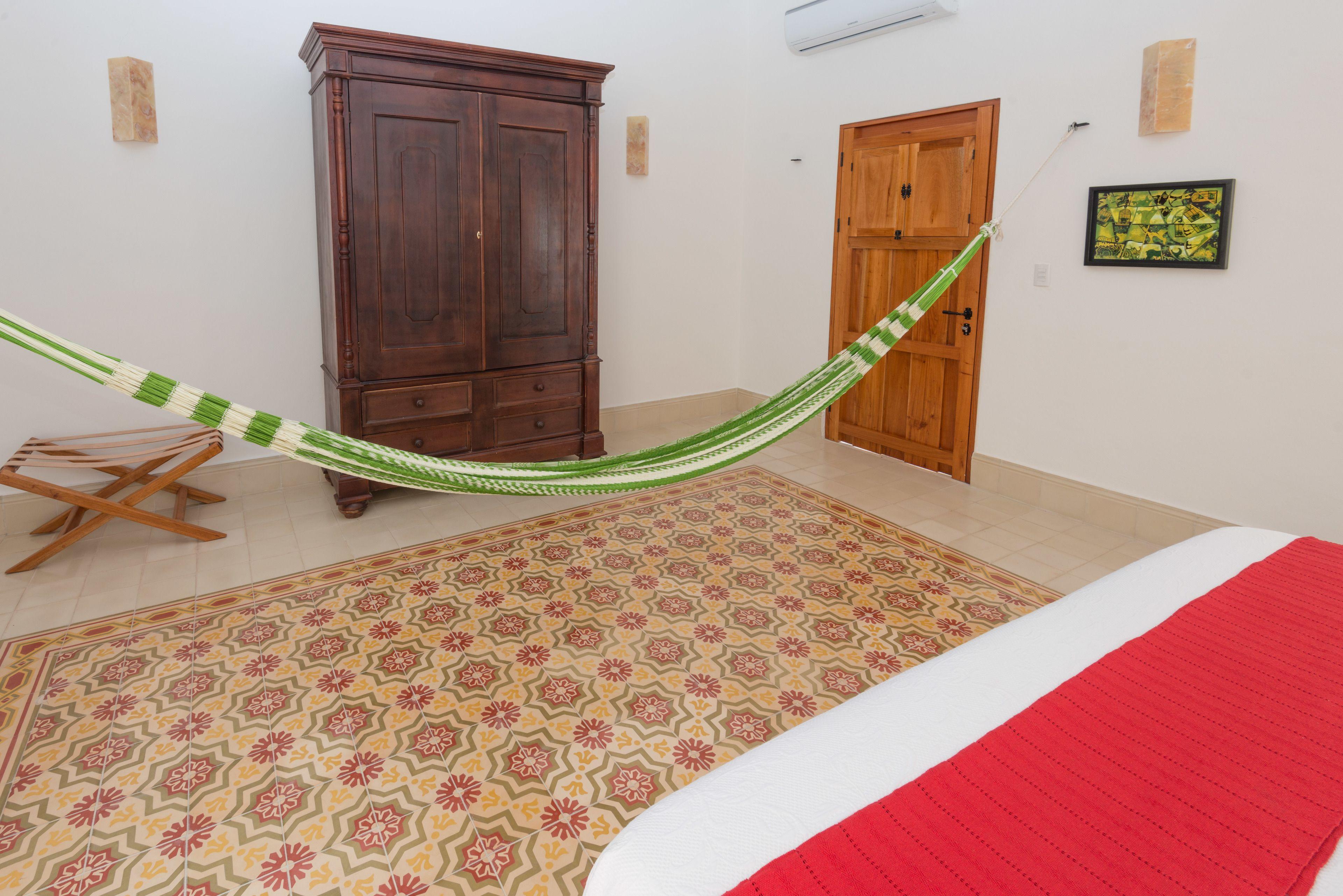 Double Classic King Bed