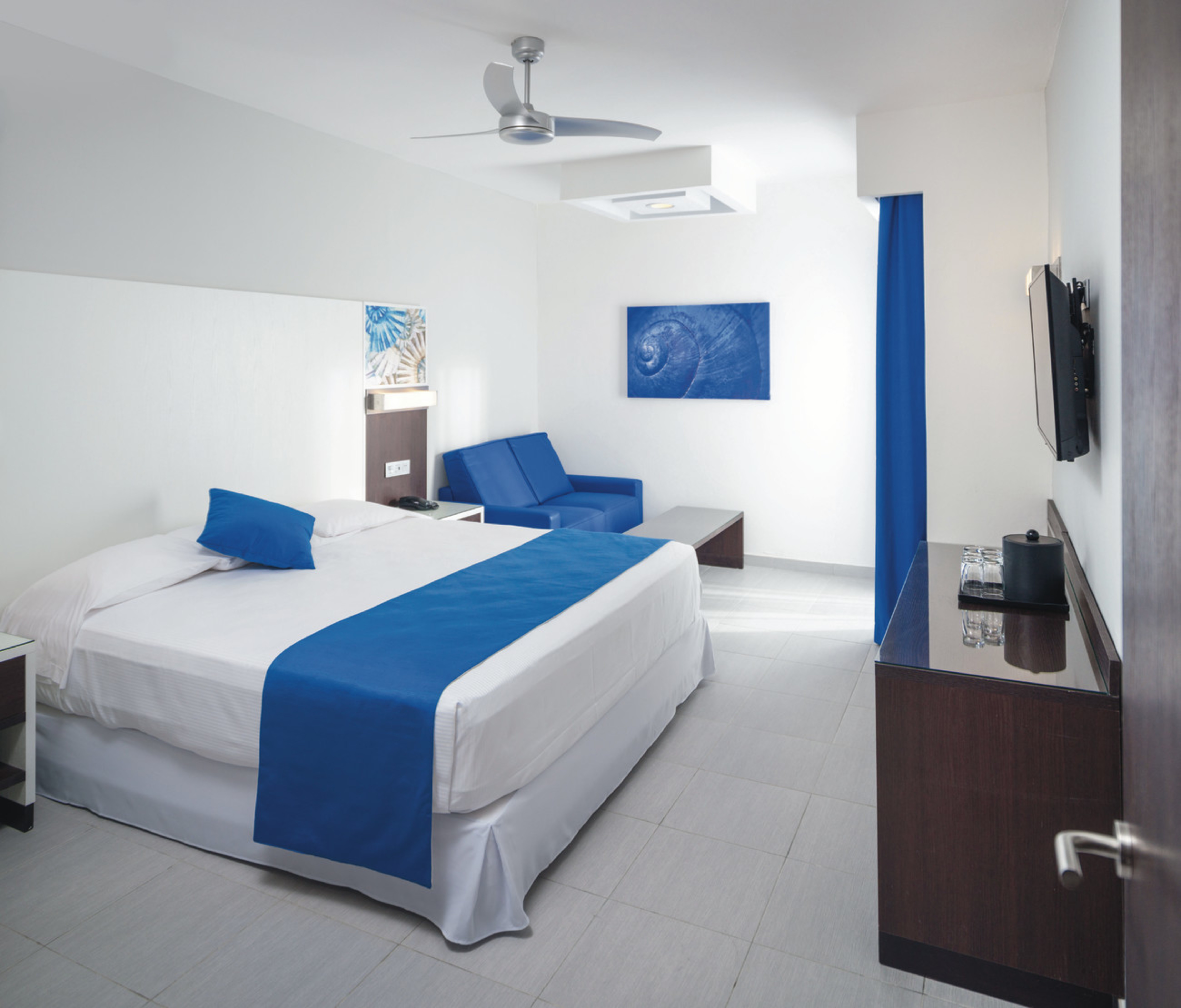 Family Room Standard