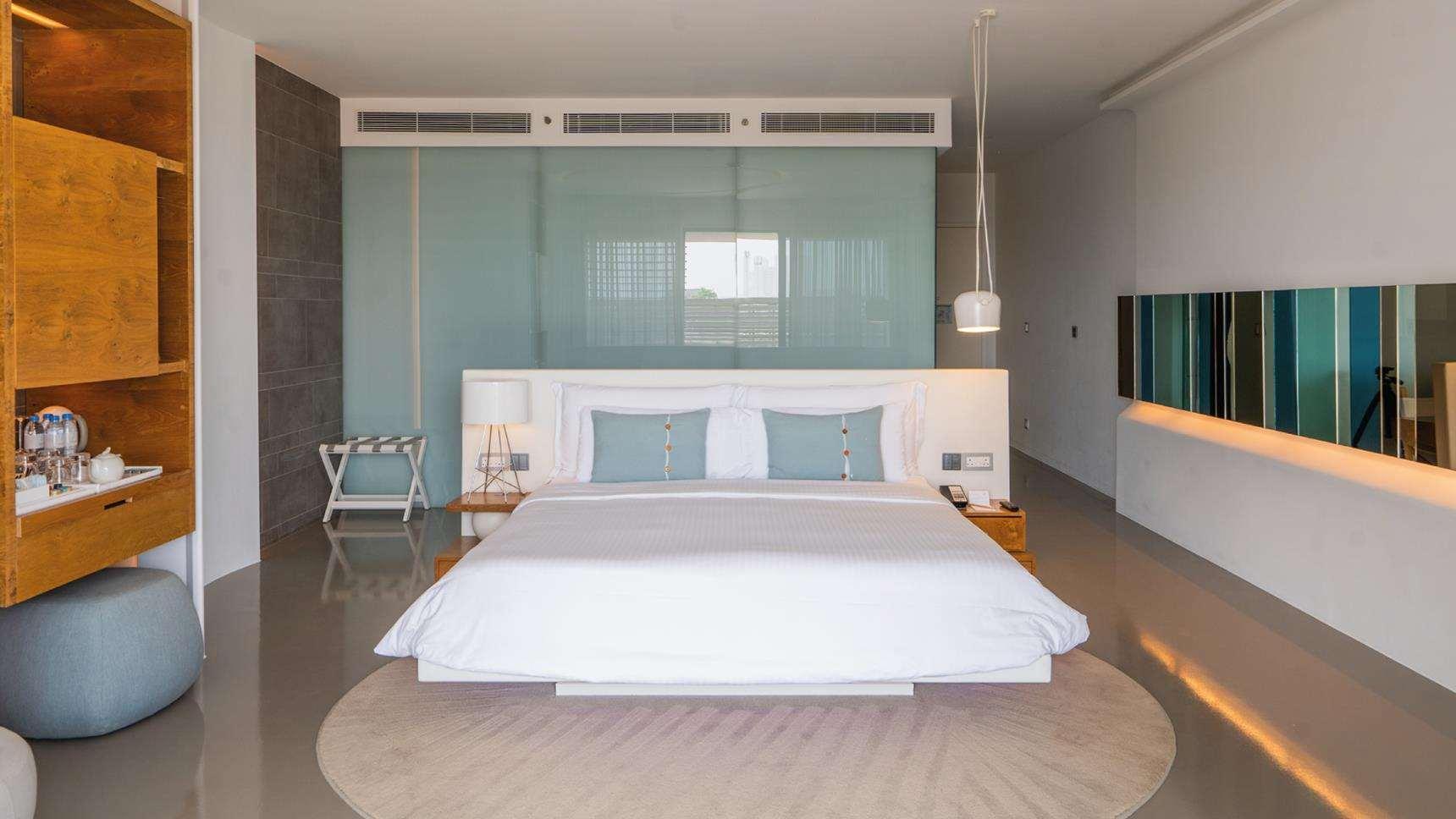 Double King Size Bed