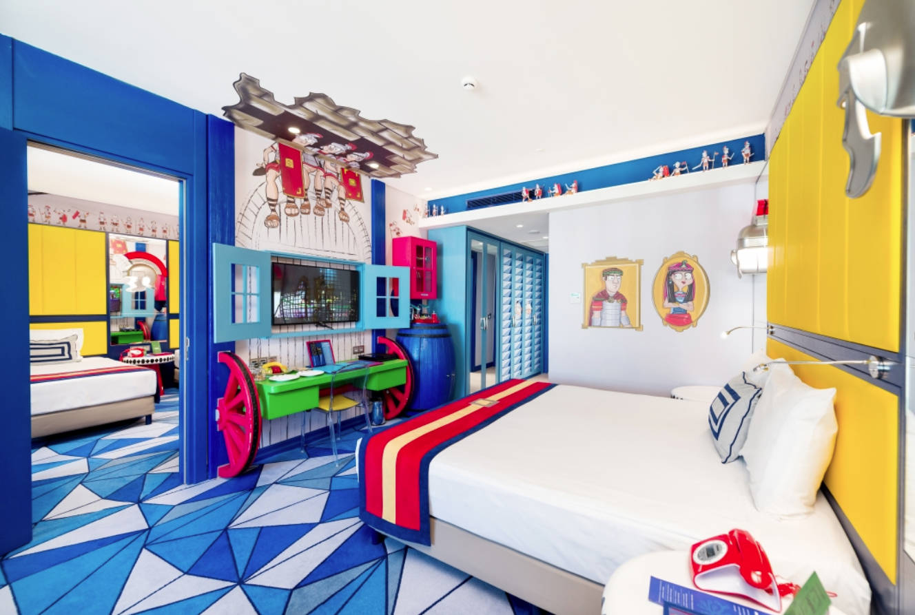 Double Connecting Room