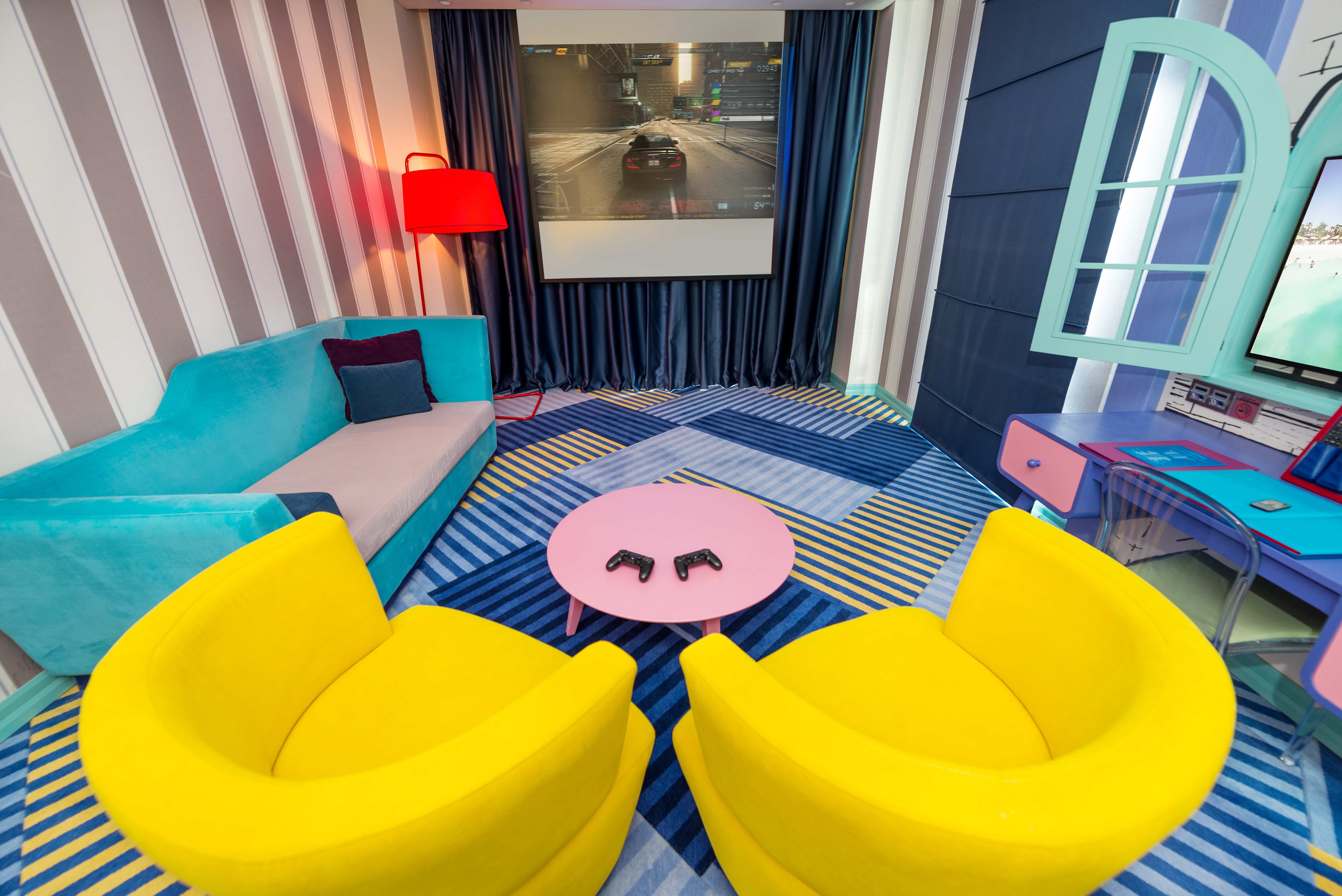 Suite Deluxe King Bed