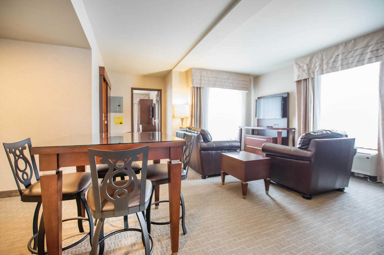 Suite King Bed Non Smoking