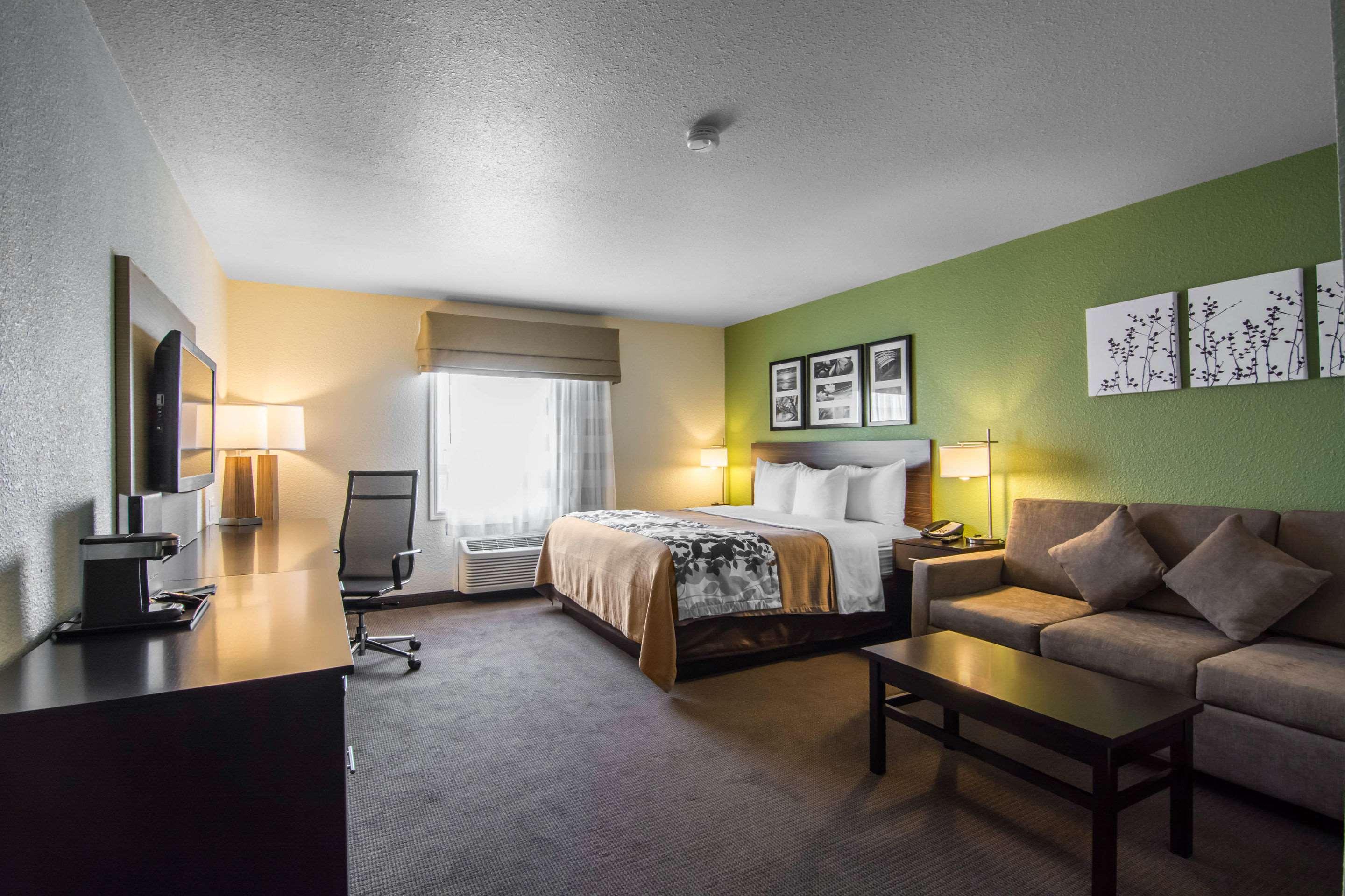 Double King Bed Non Smoking