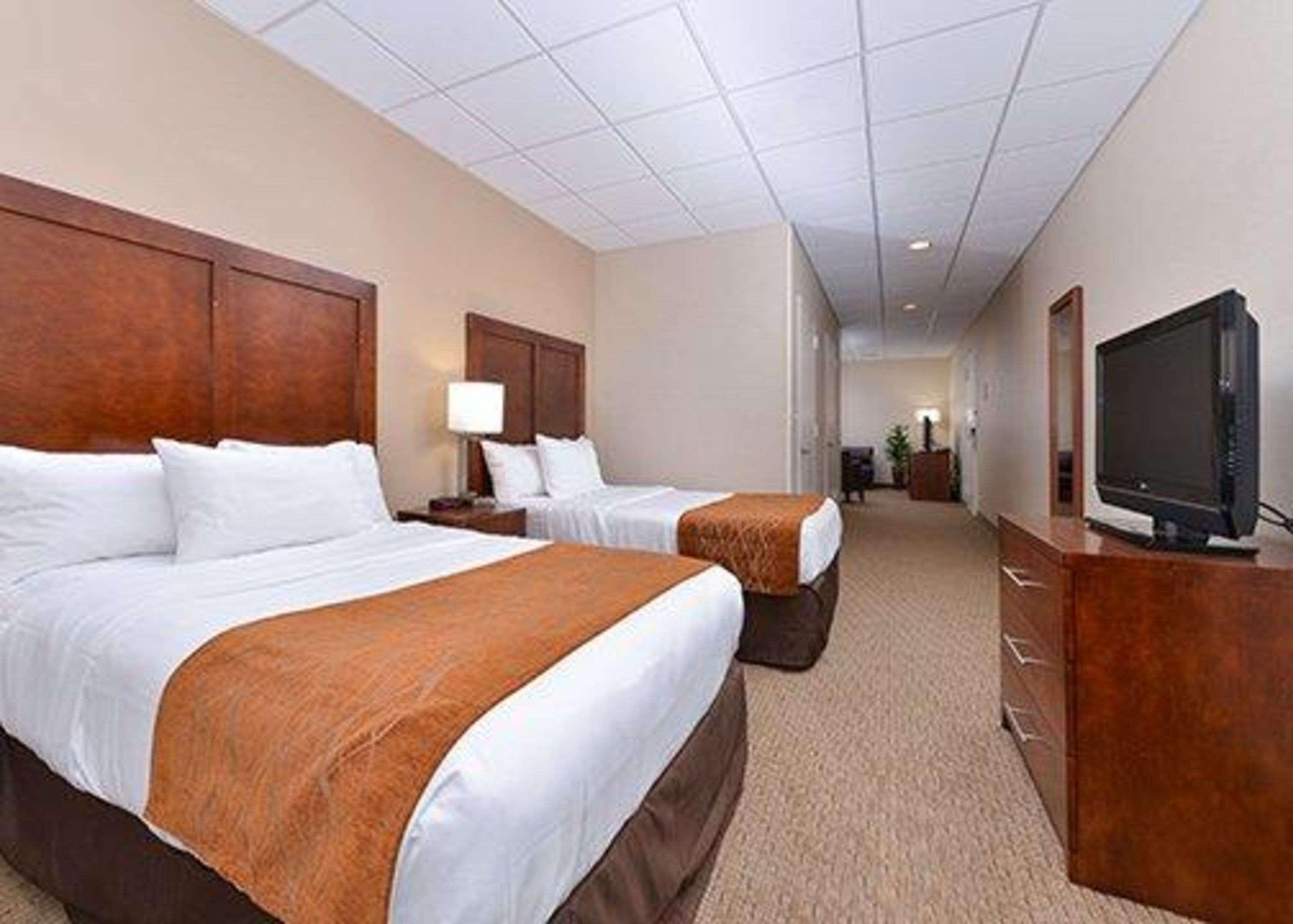 Suite Two Double Beds Non Smoking