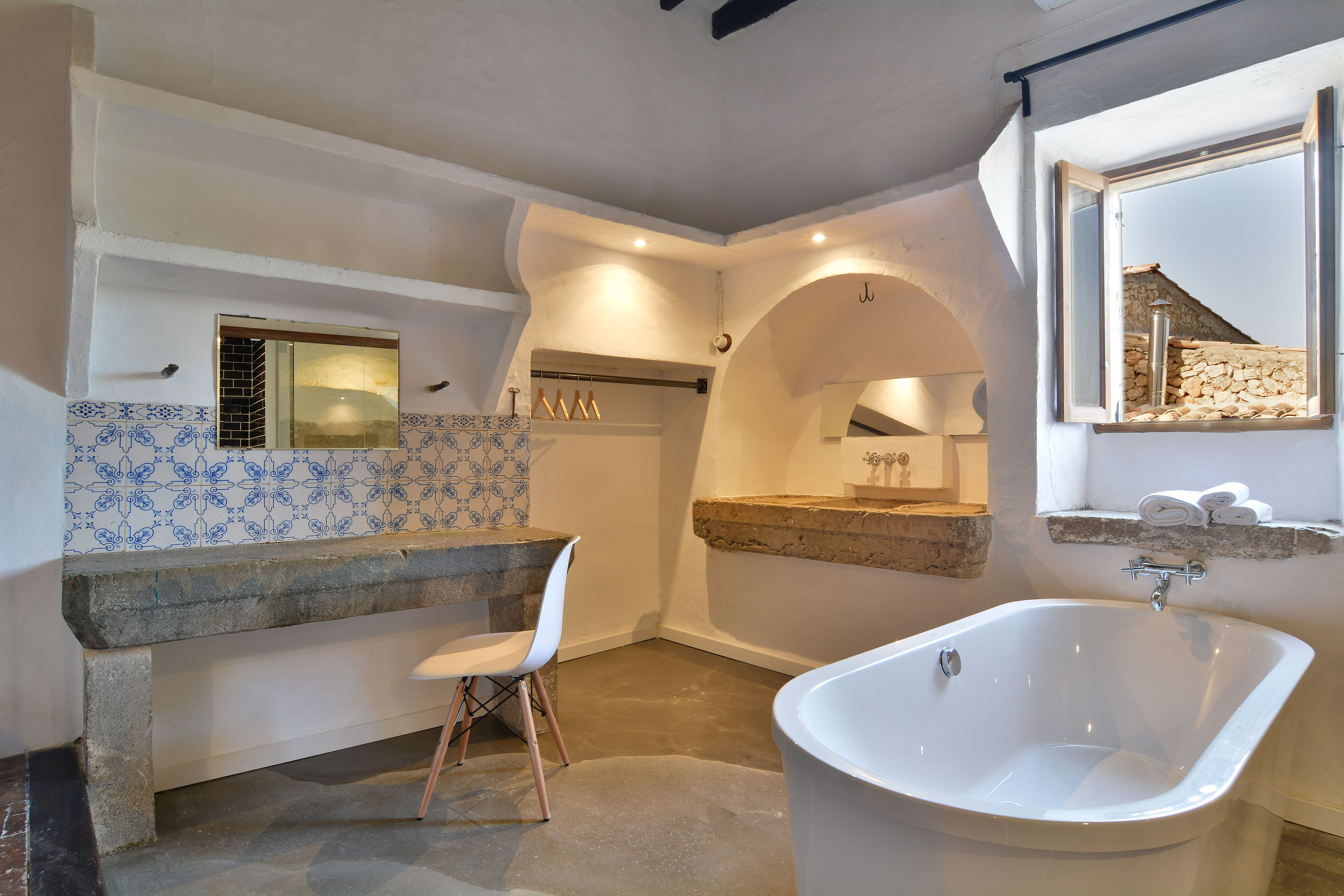 Double or Twin Superior