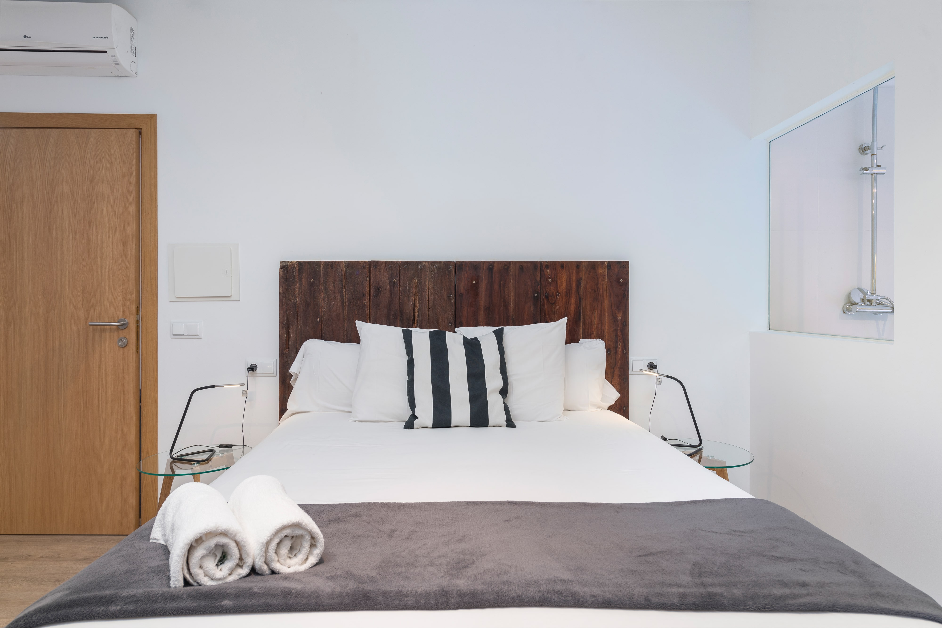 Double or Twin Deluxe