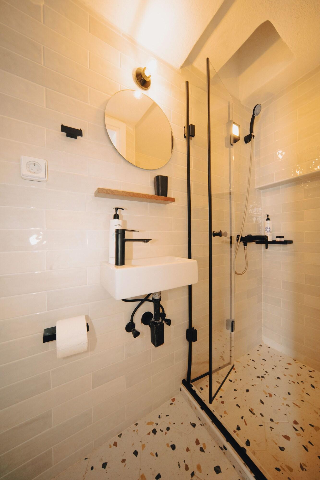 Single Superior Ocean View