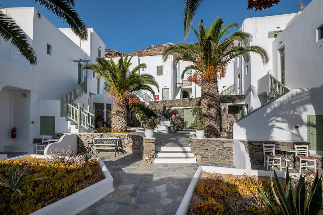 Triple Superior Sea View