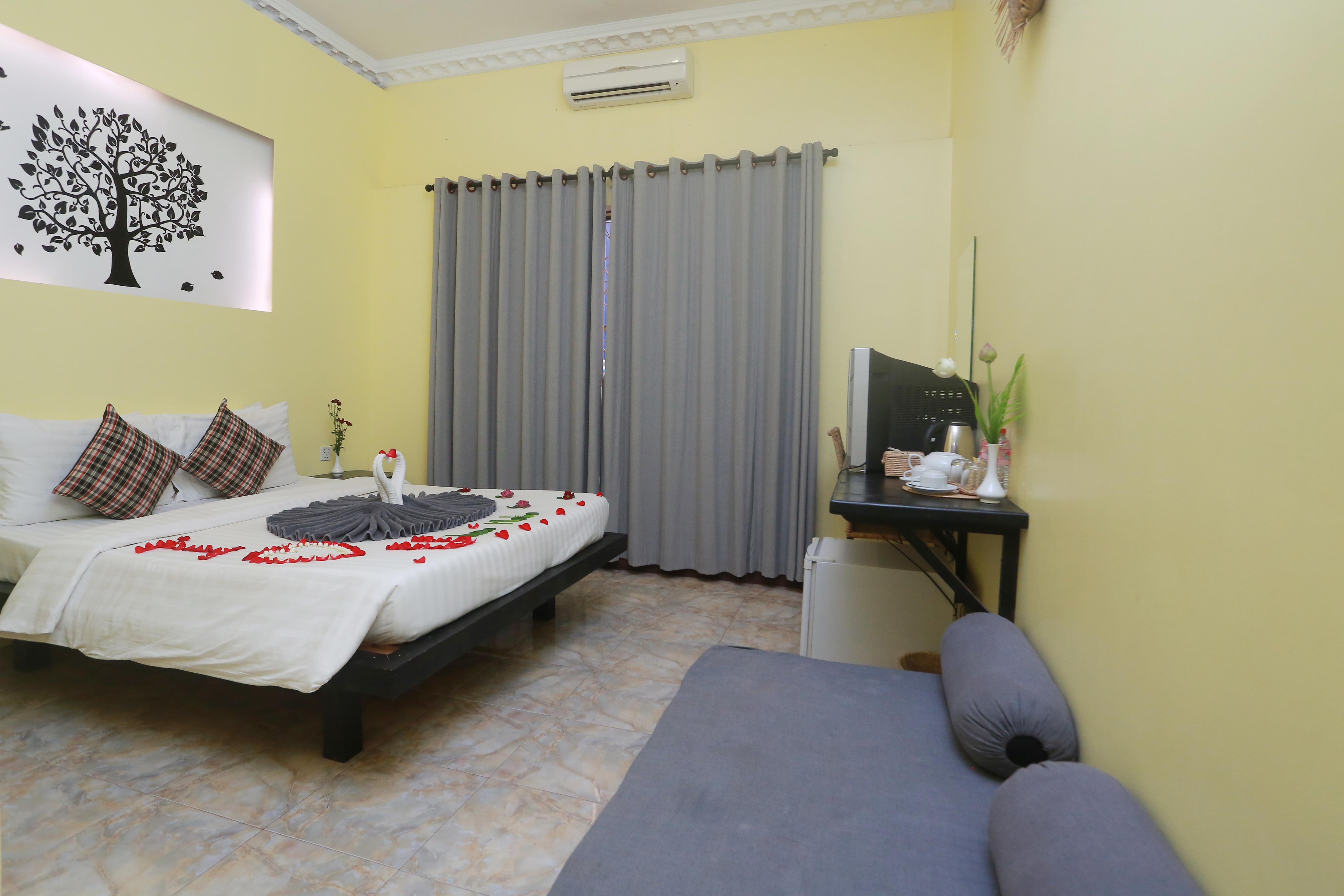 Double or Twin Deluxe