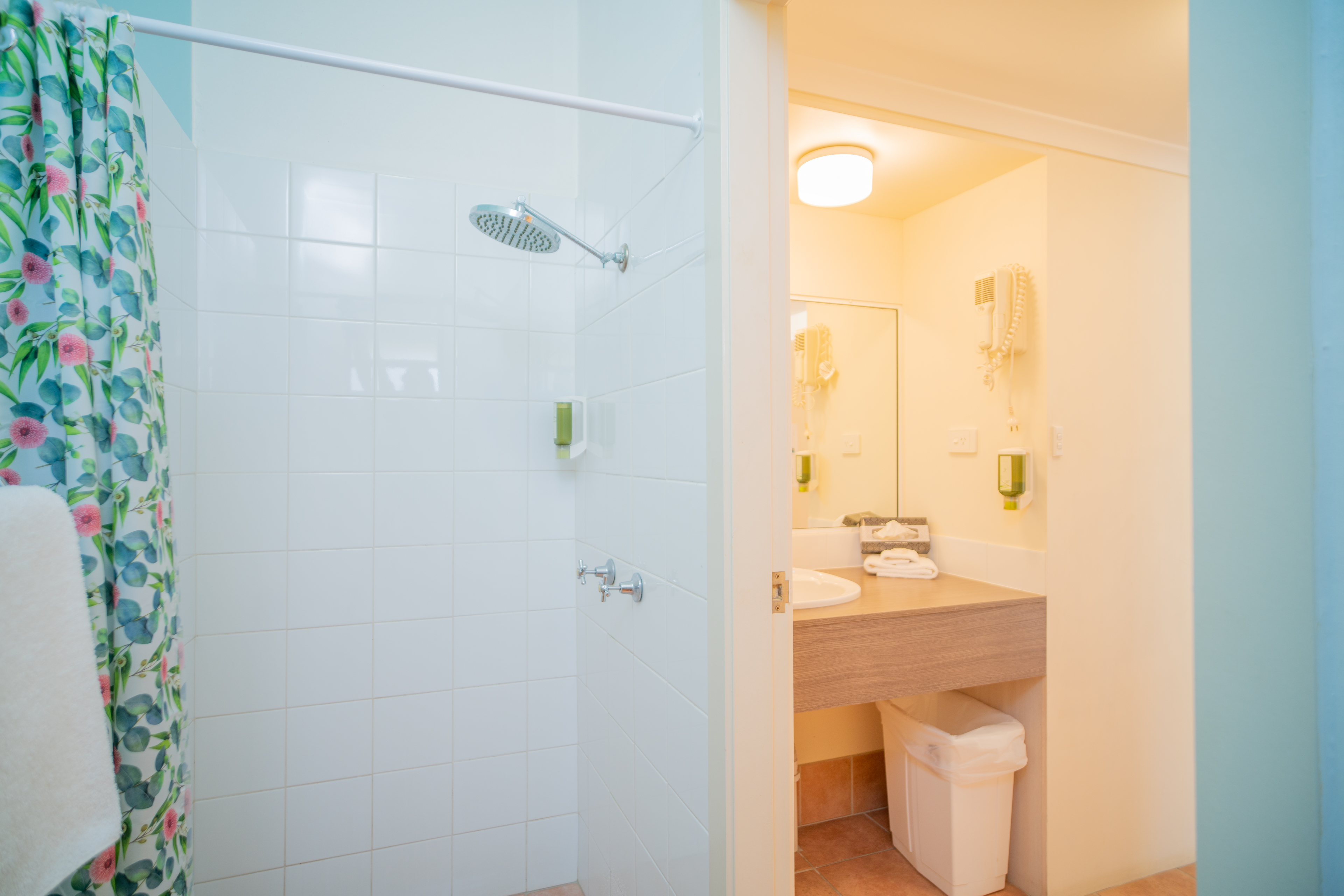 Double Queen Size Bed