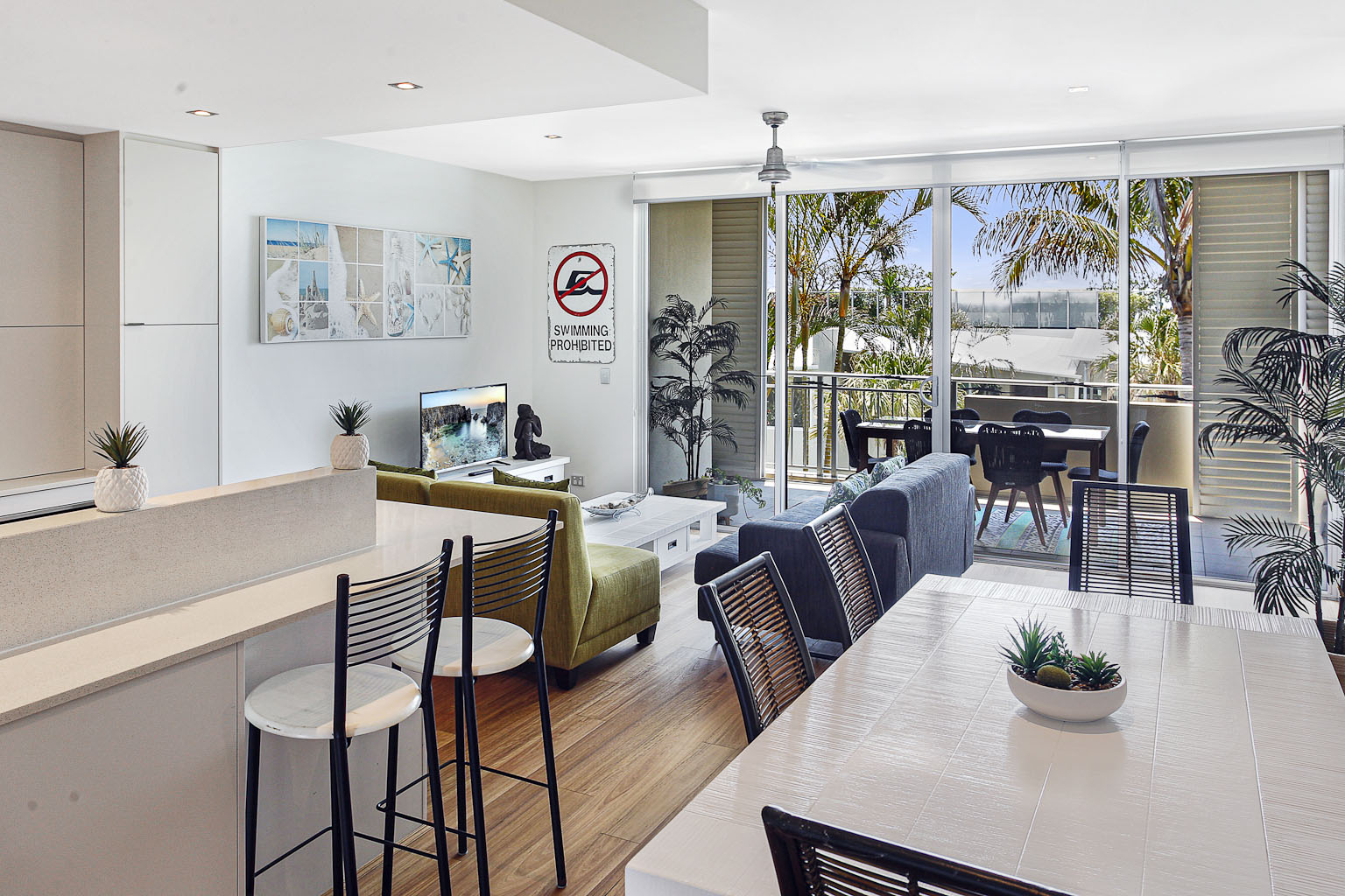 Apartment Pool View Two Bedrooms