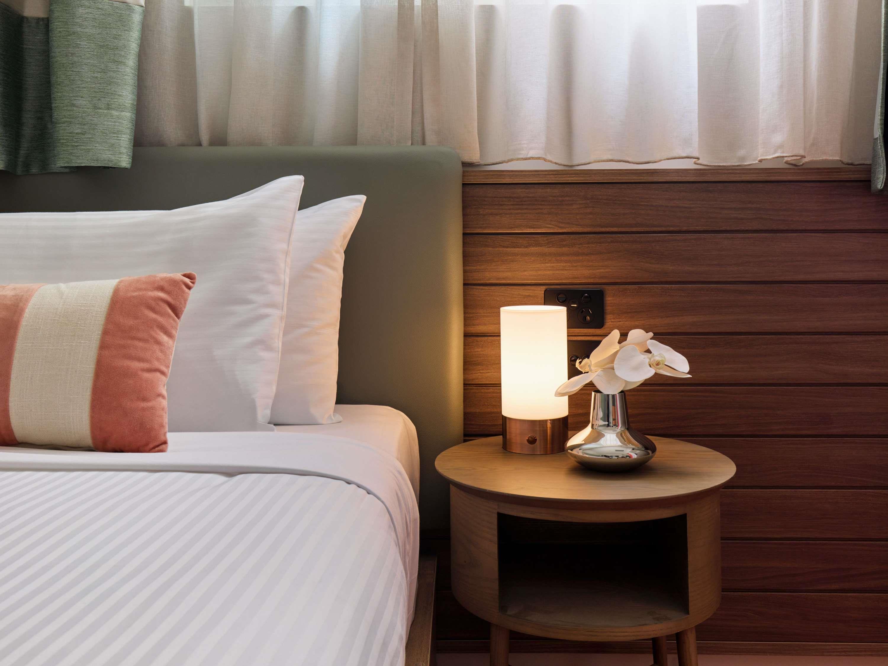 Double Queen Size Bed