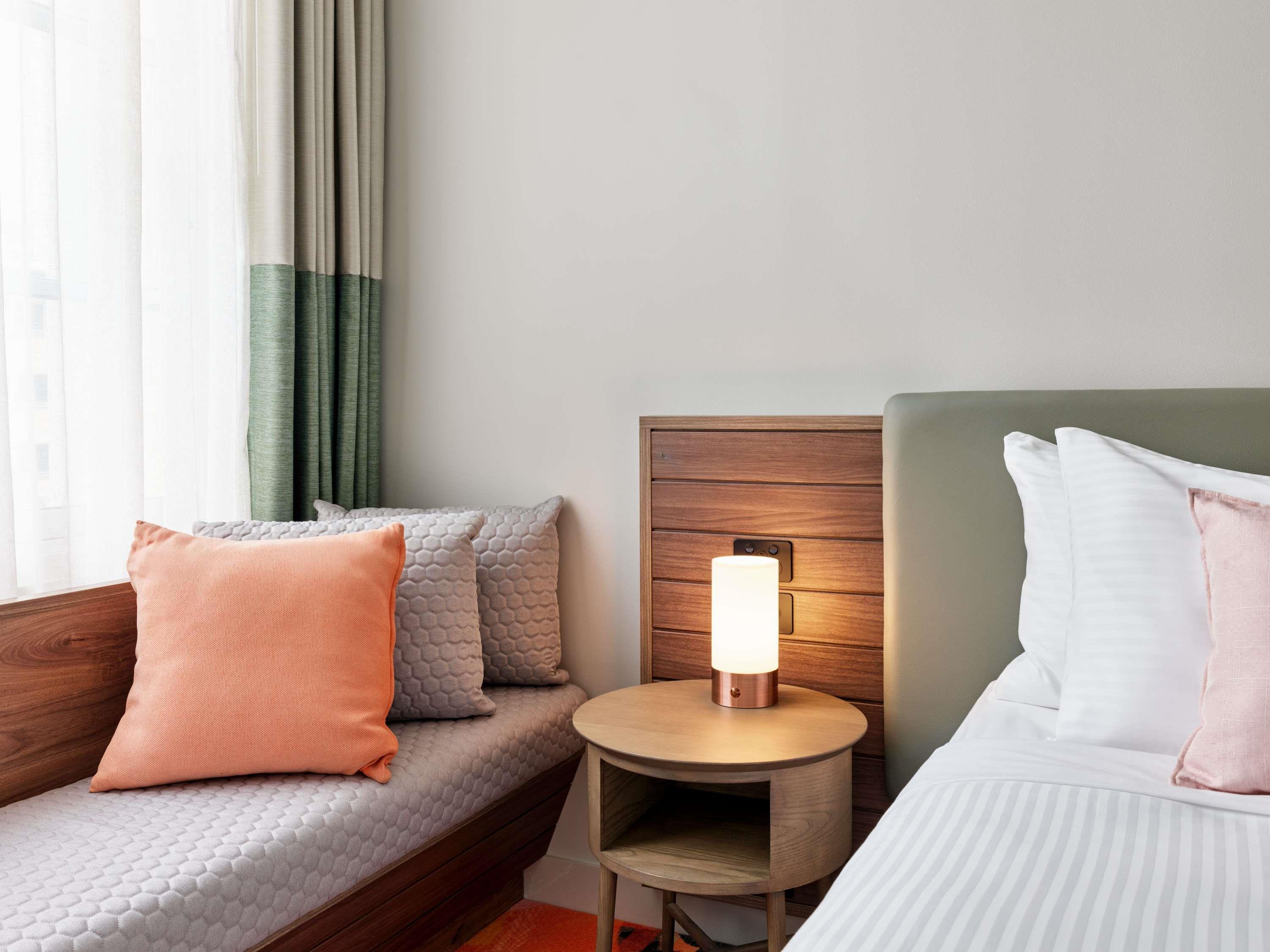 Double Deluxe King Bed