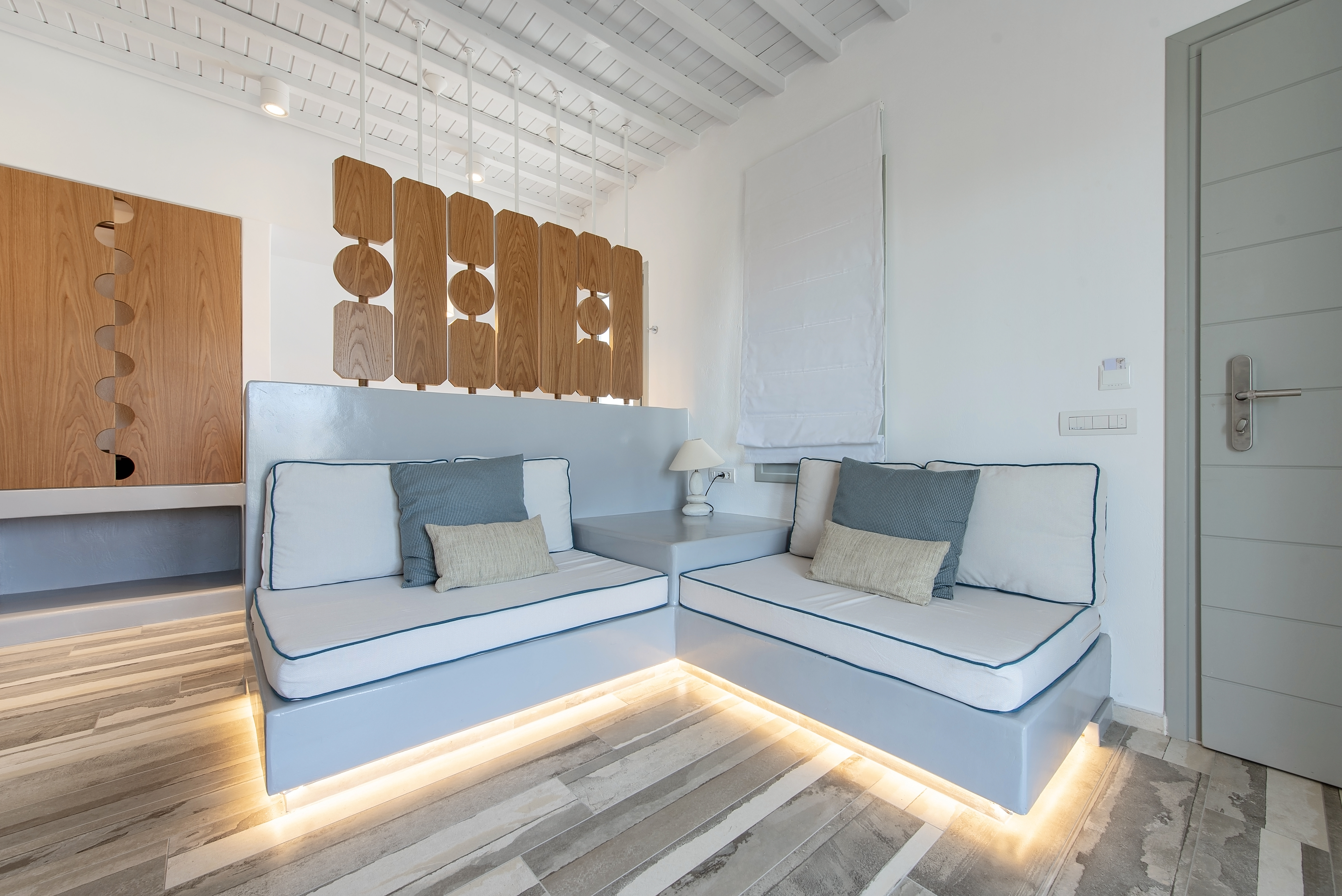 Family Room Garden View