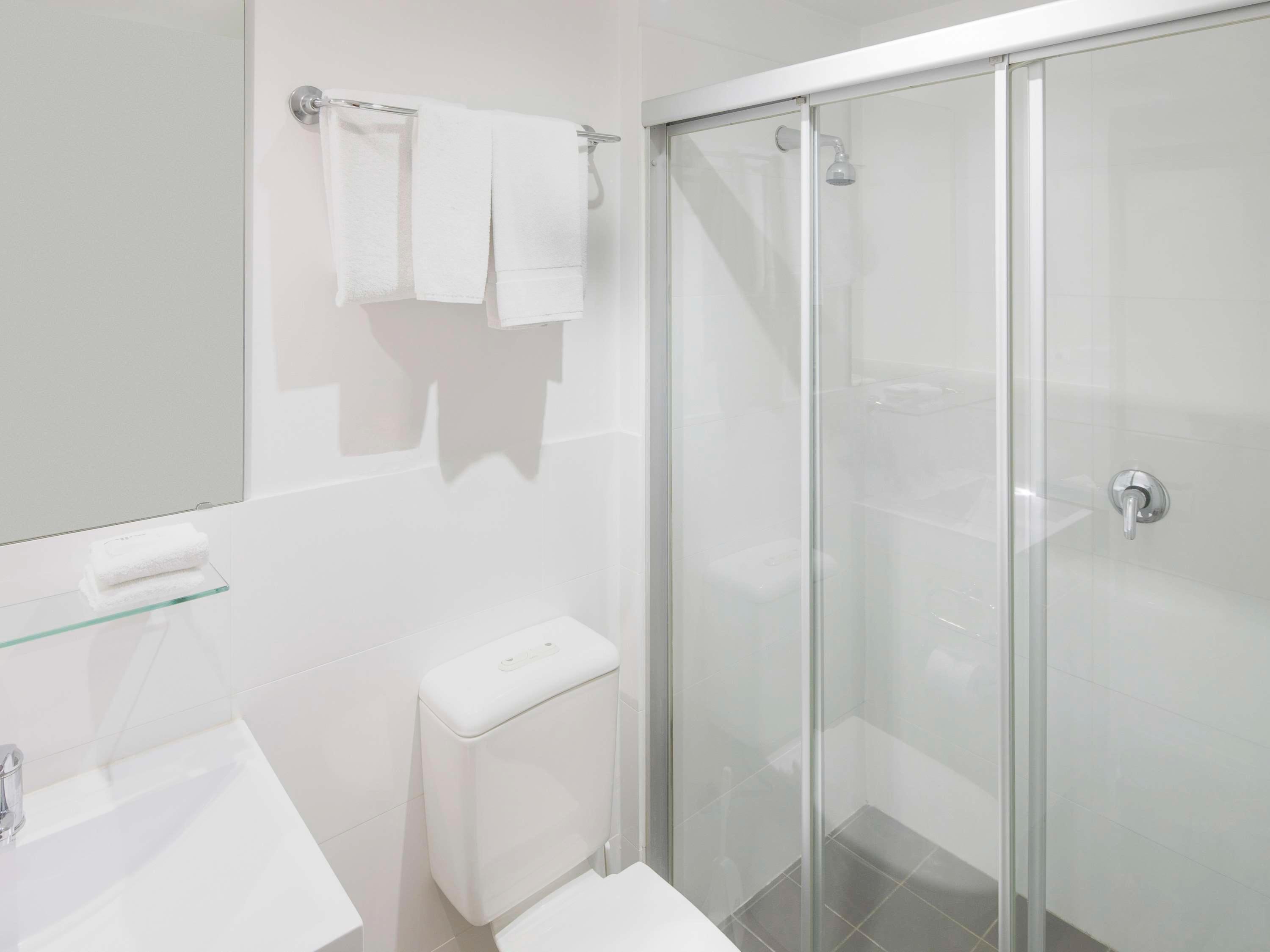 Apartment King Size Bed