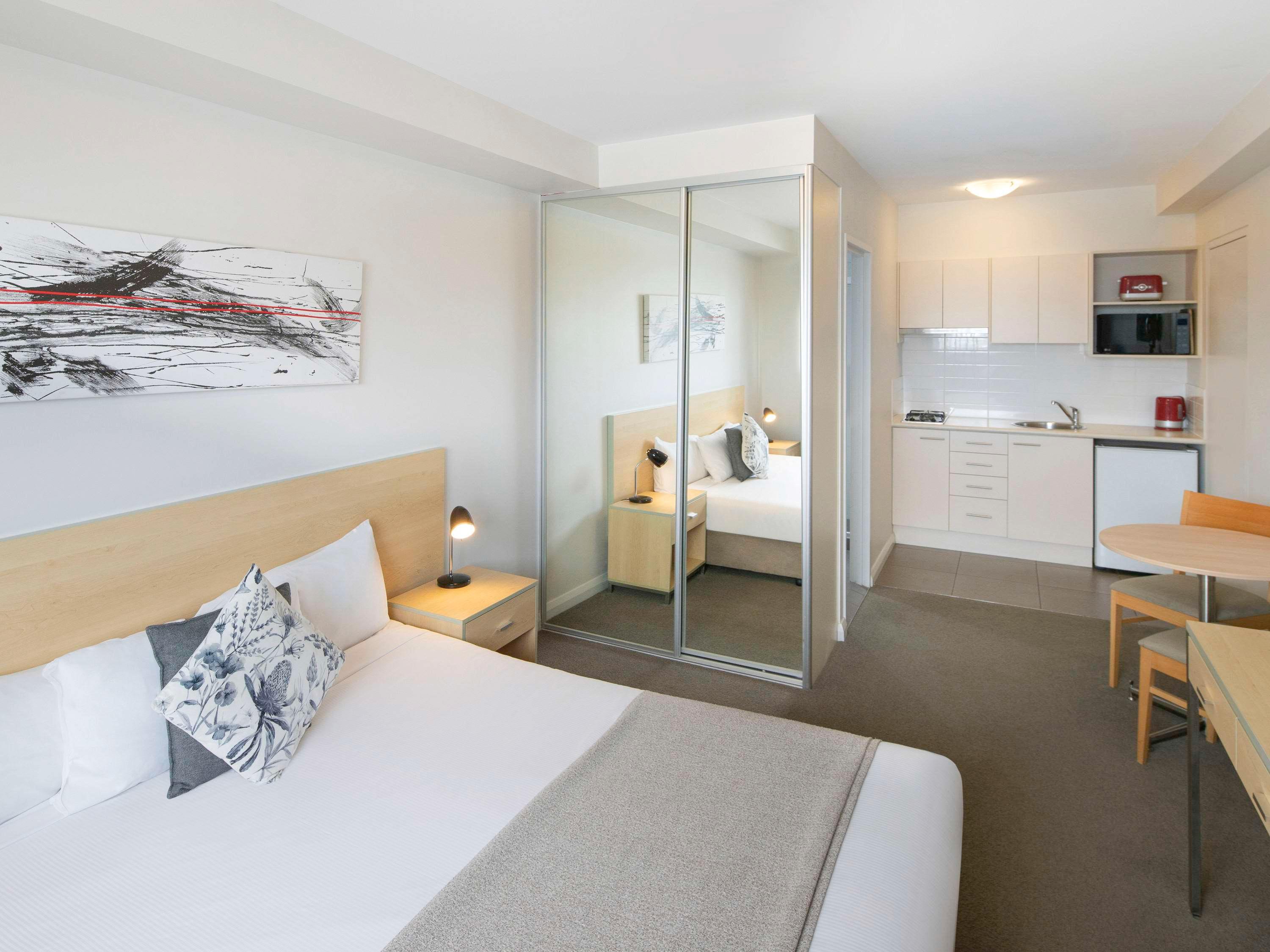 Apartment Queen Size Bed