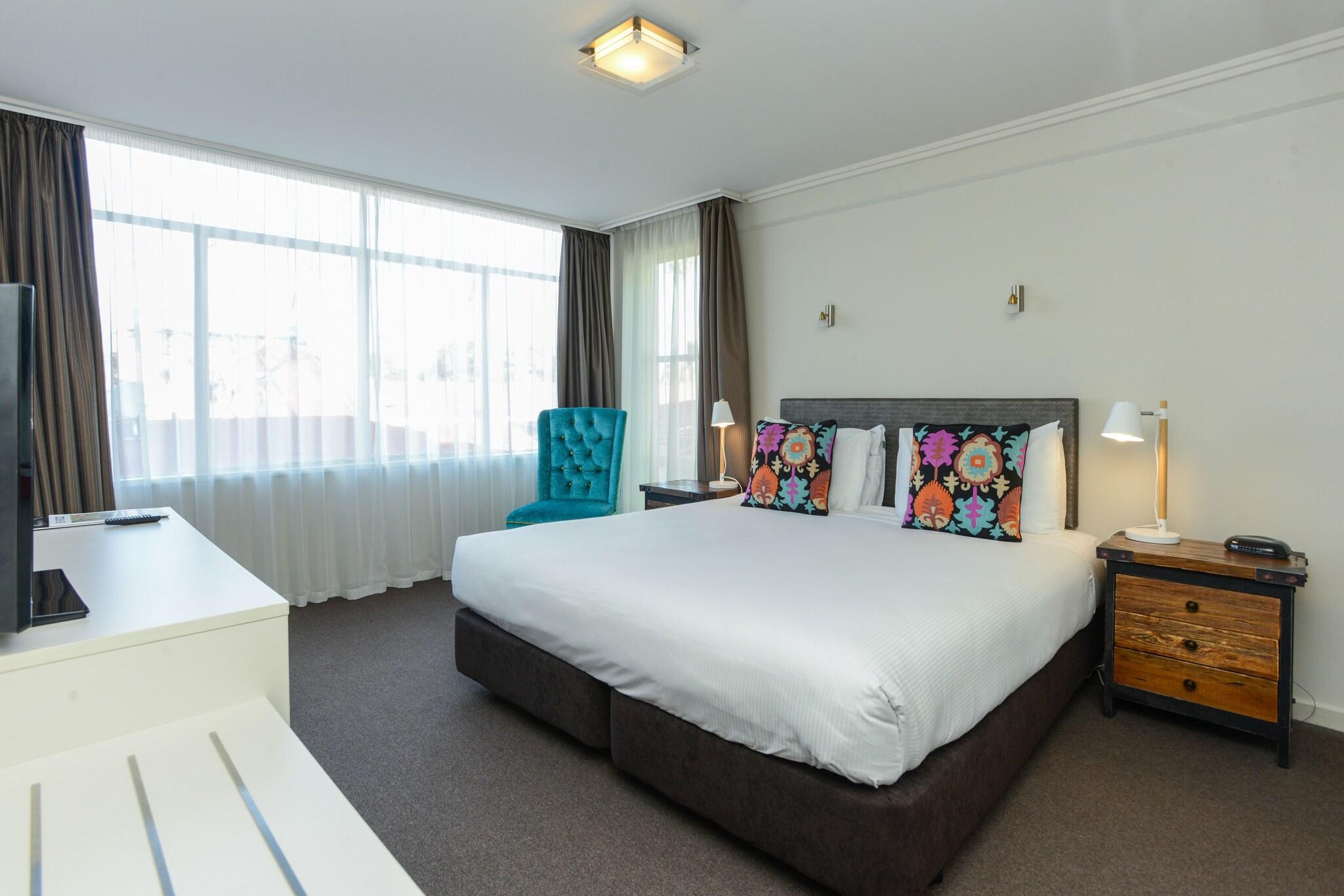 Suite King Bed One Bedroom 