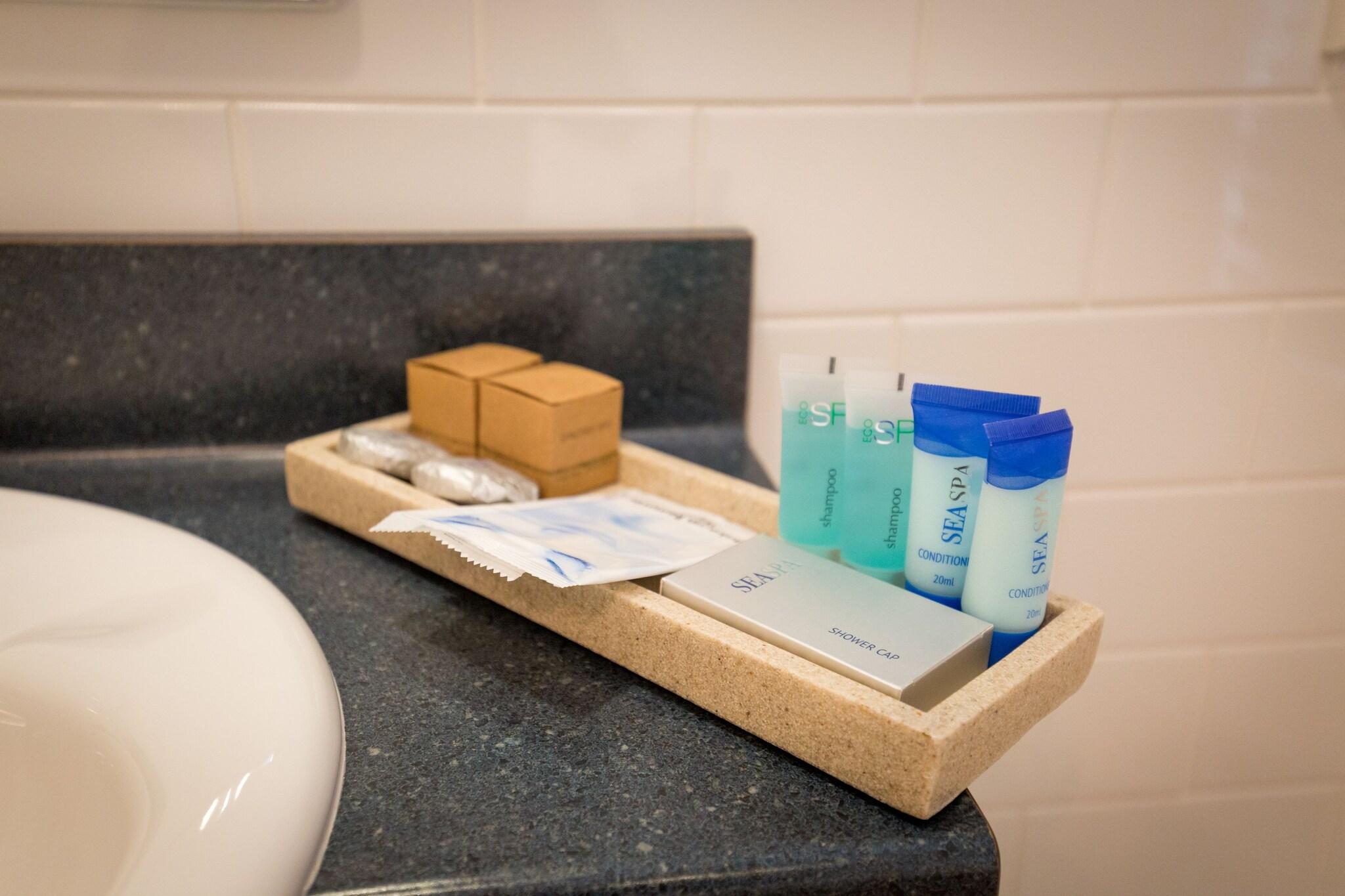 Double or Twin Two Beds