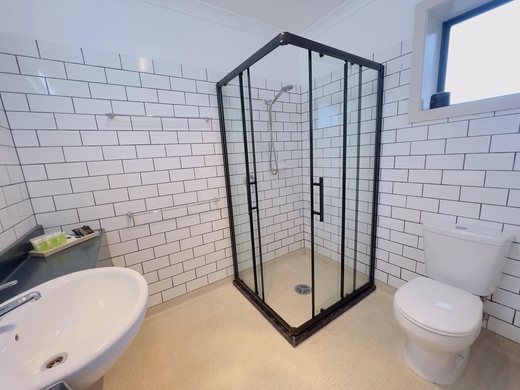 Double or Twin Two Beds