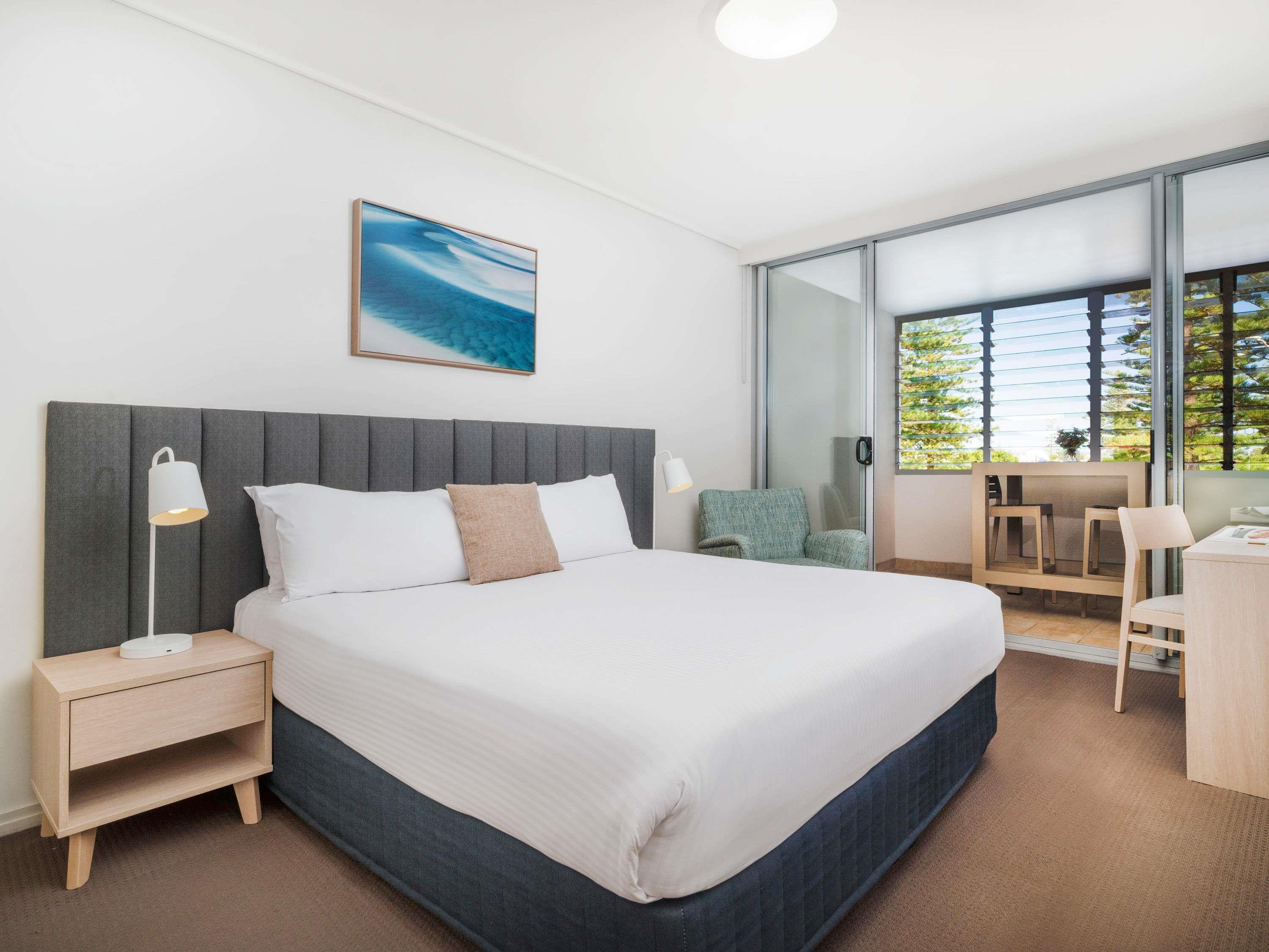 Apartment Three Bedrooms with Views