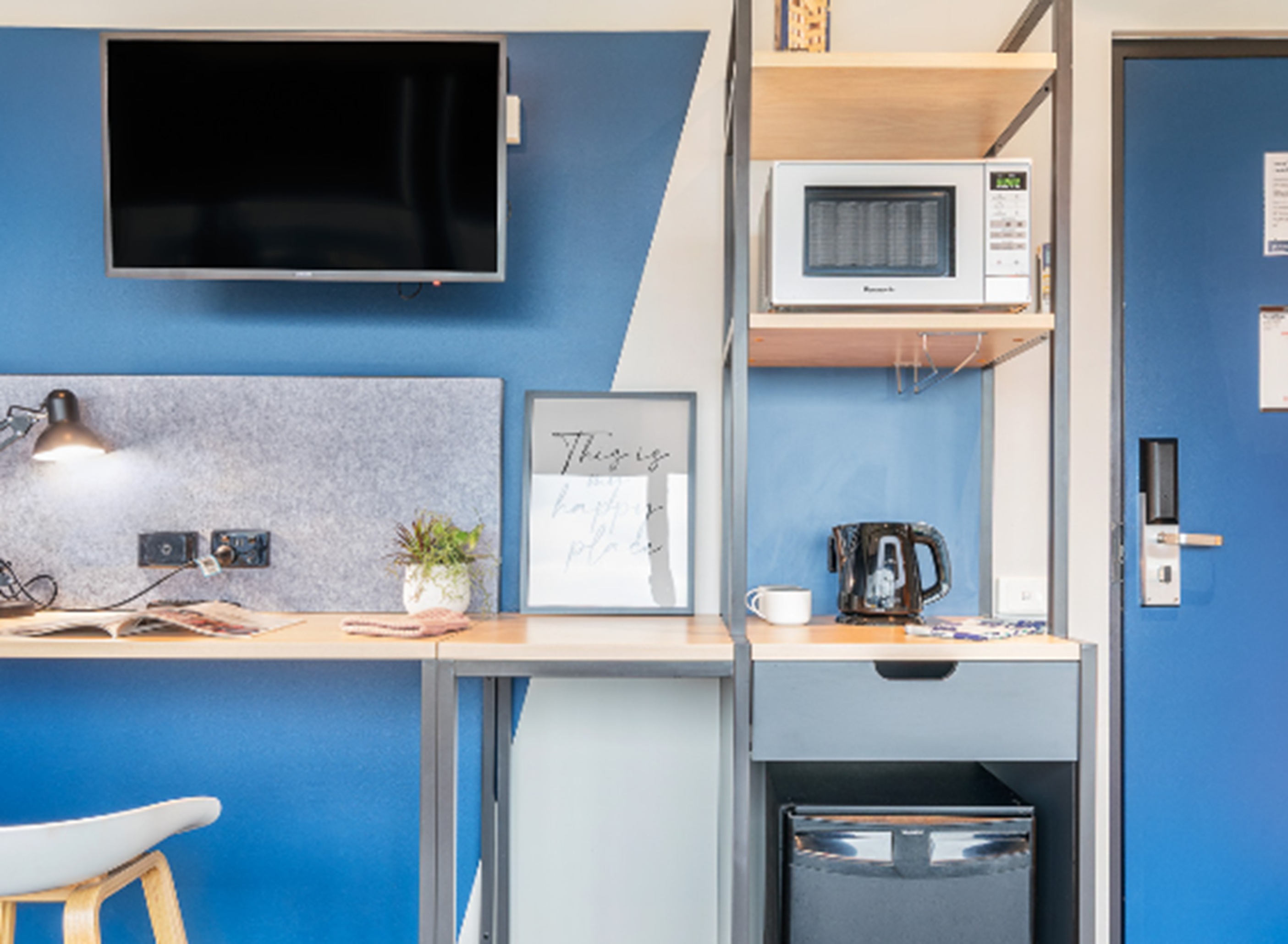 Double Queen Size Bed