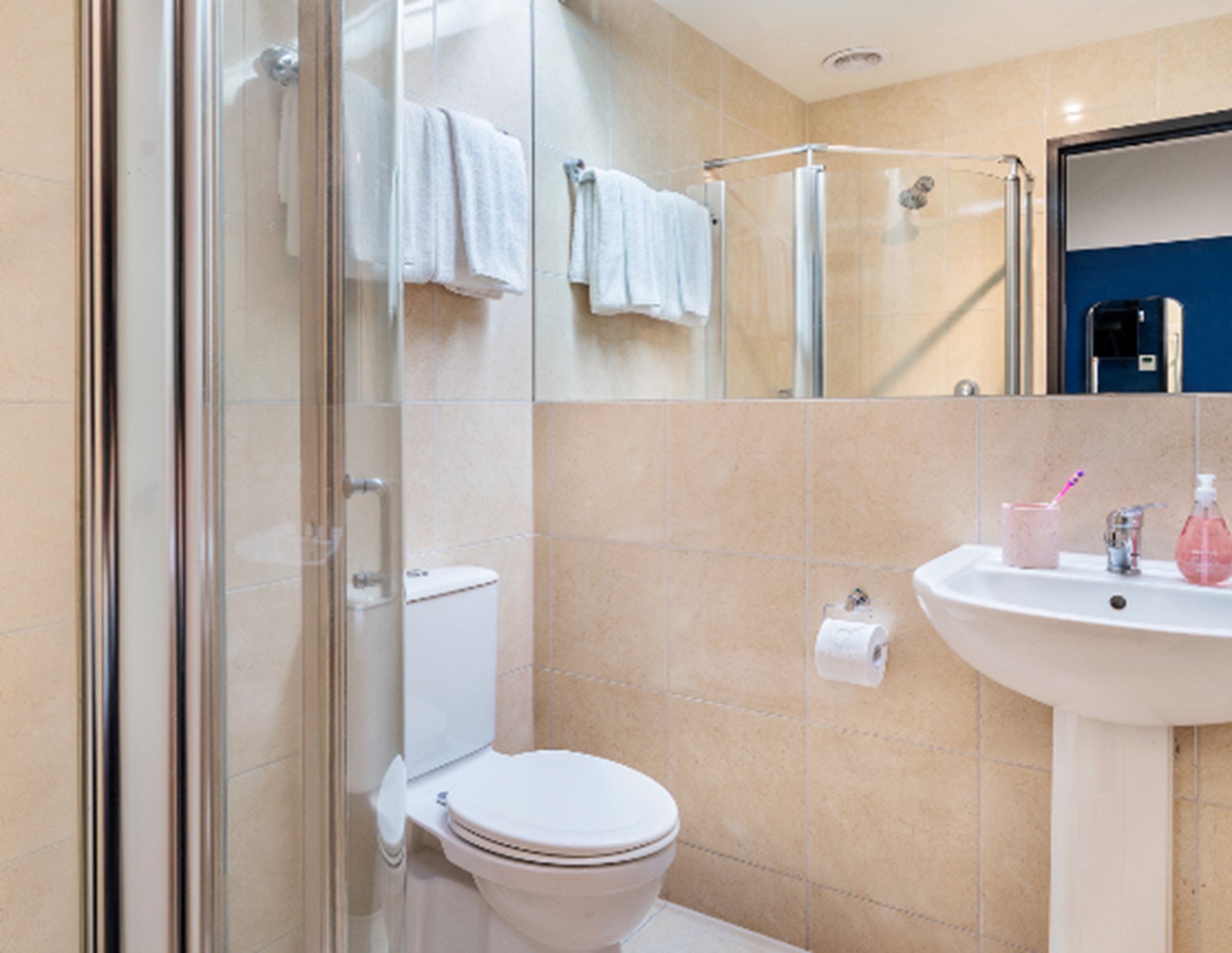 Double Queen Size Bed