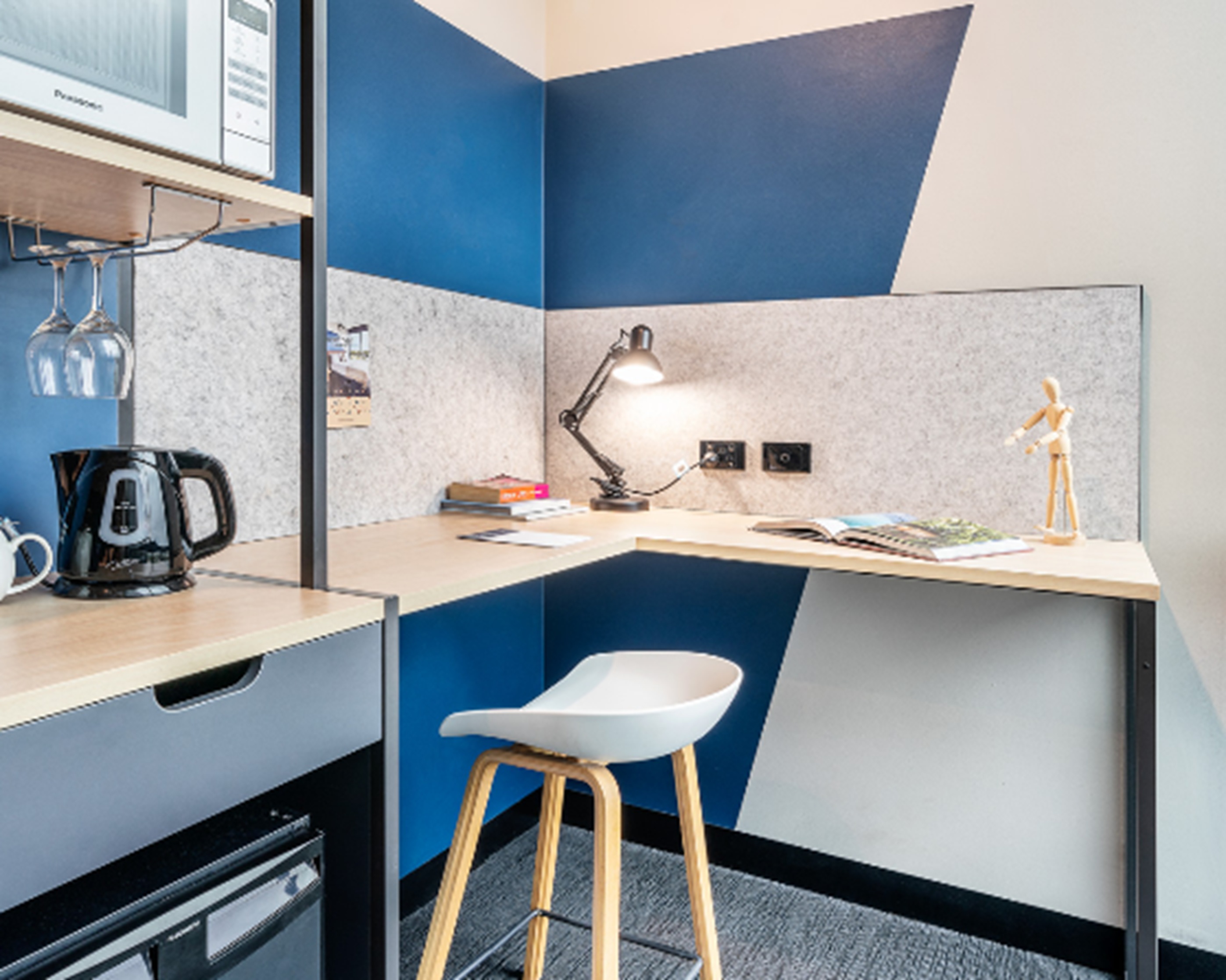 Double Queen Size Bed