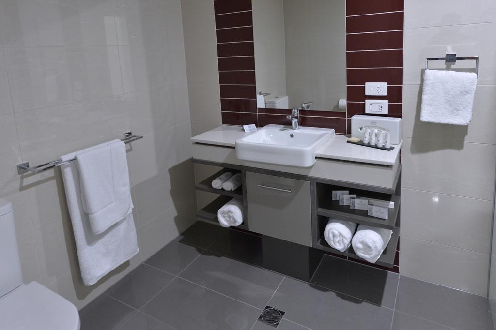 Double Executive King Bed