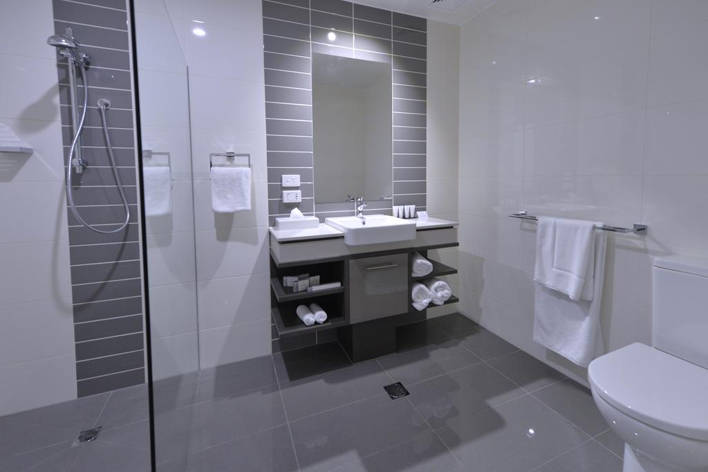 Double Executive King Bed