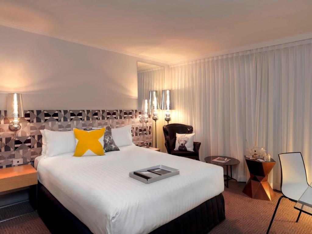 Double King Size Bed