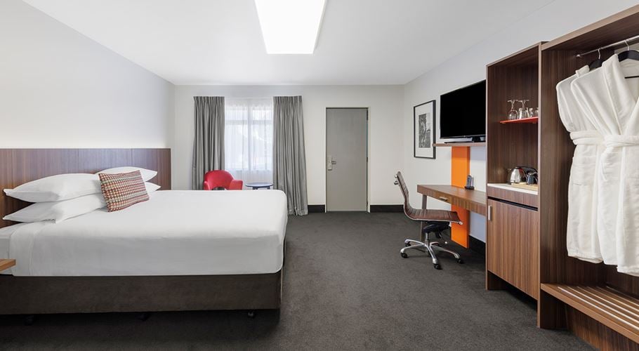 Double Superior King Bed