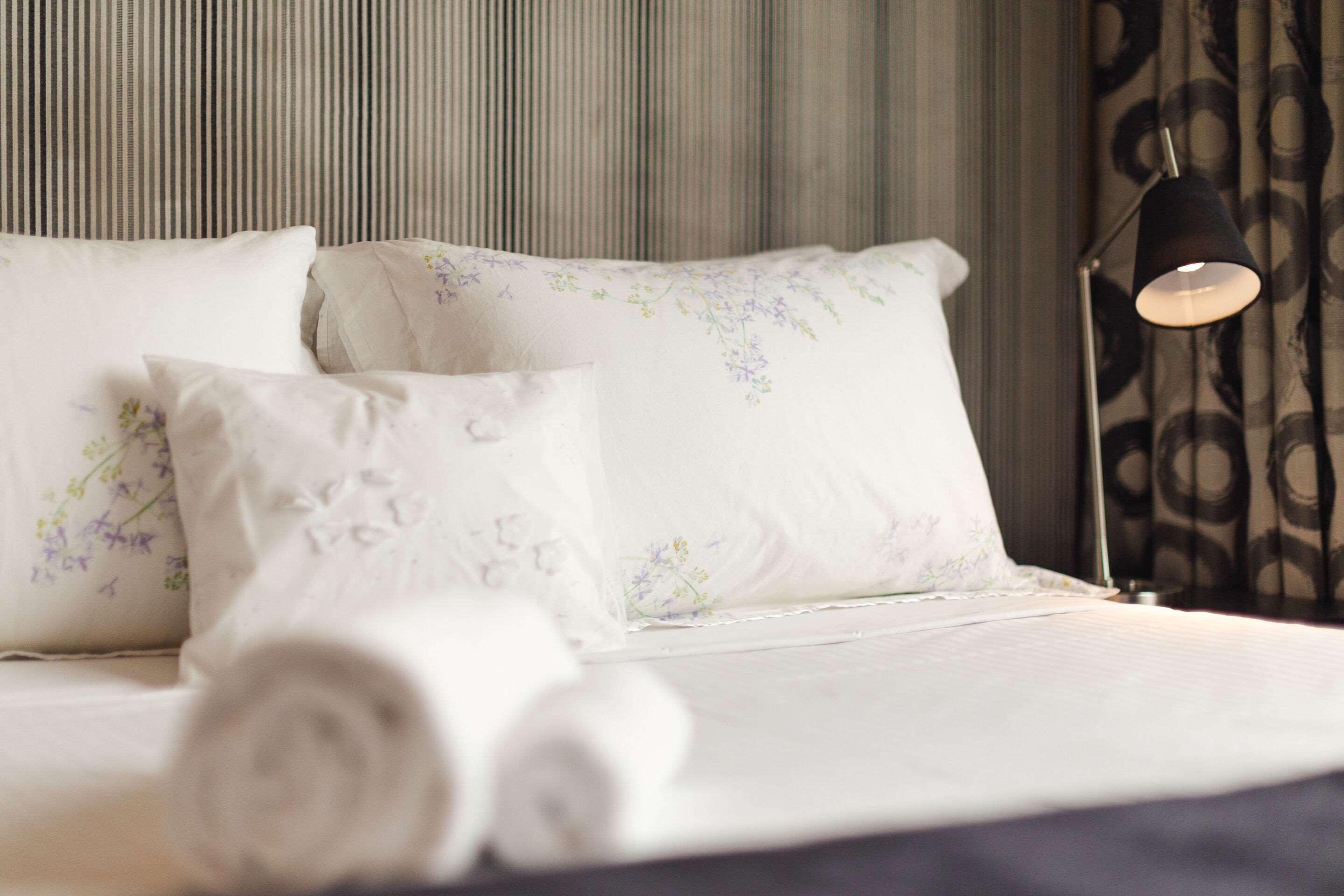 Double King Bed Non Smoking