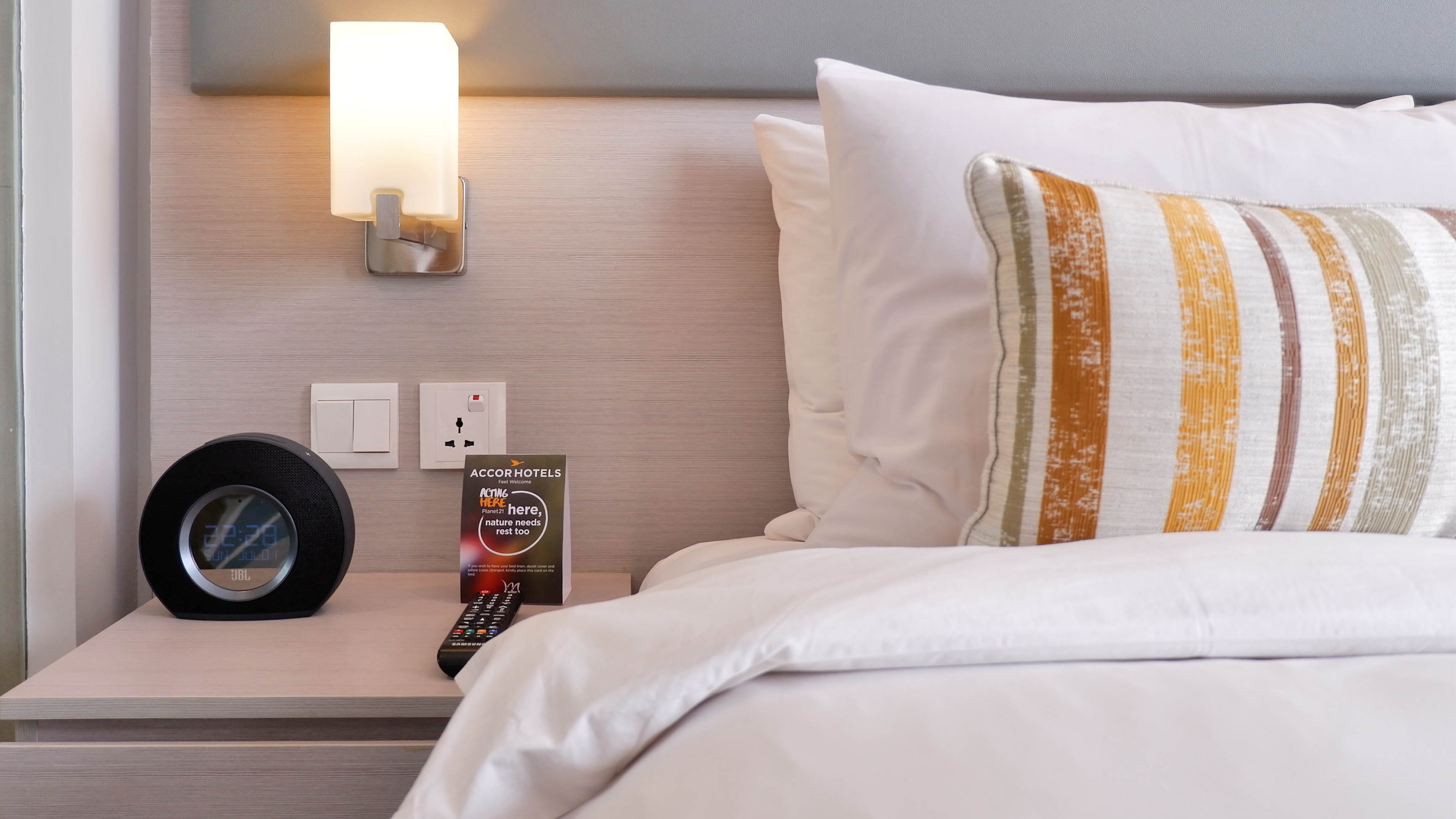 Double Superior Queen Bed