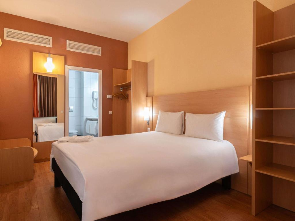 Double Single Luxury City View