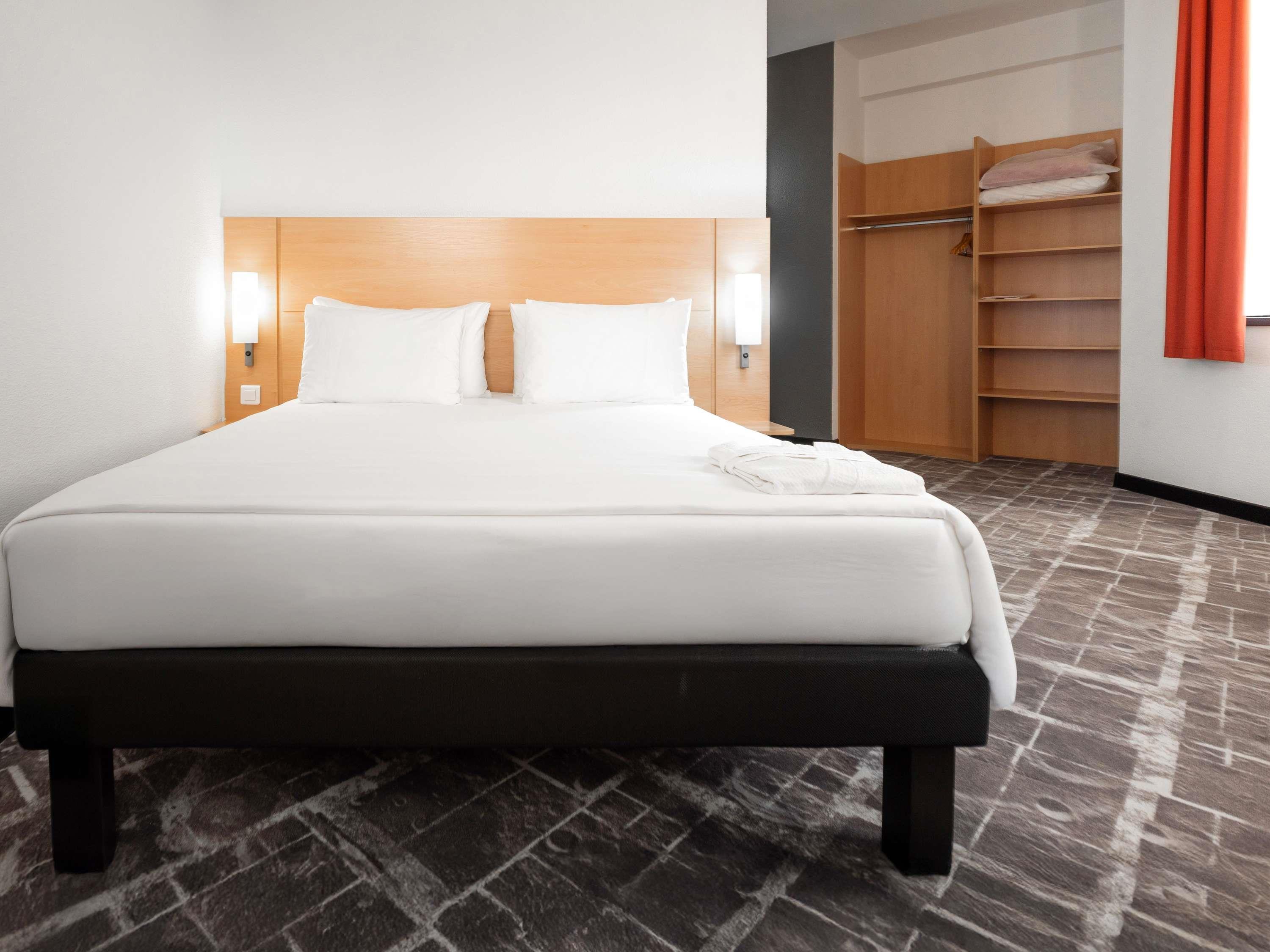 Double Premium City View