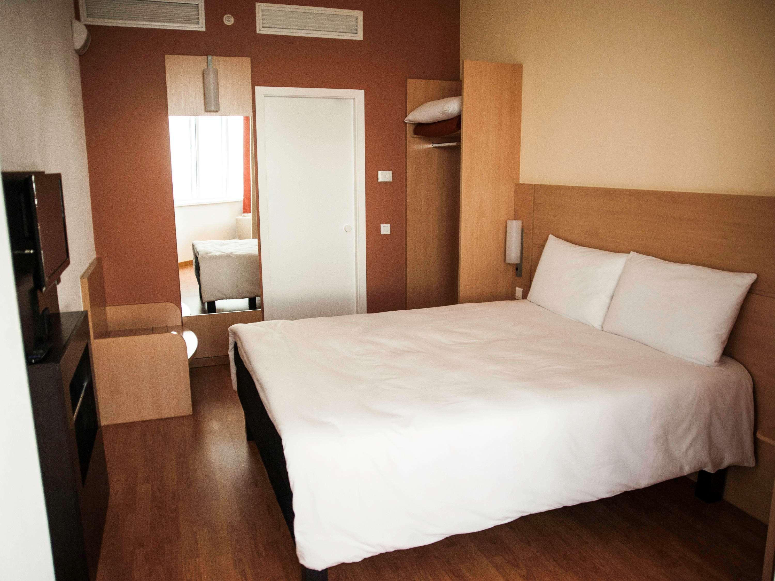 Double Luxury City View